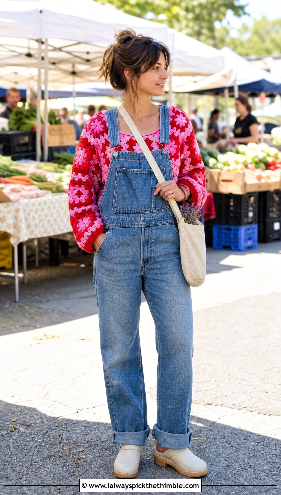 Cropped Granny Hexagon Pullover With Denim Overalls - 25 crochet hexagon pullover outfit ideas