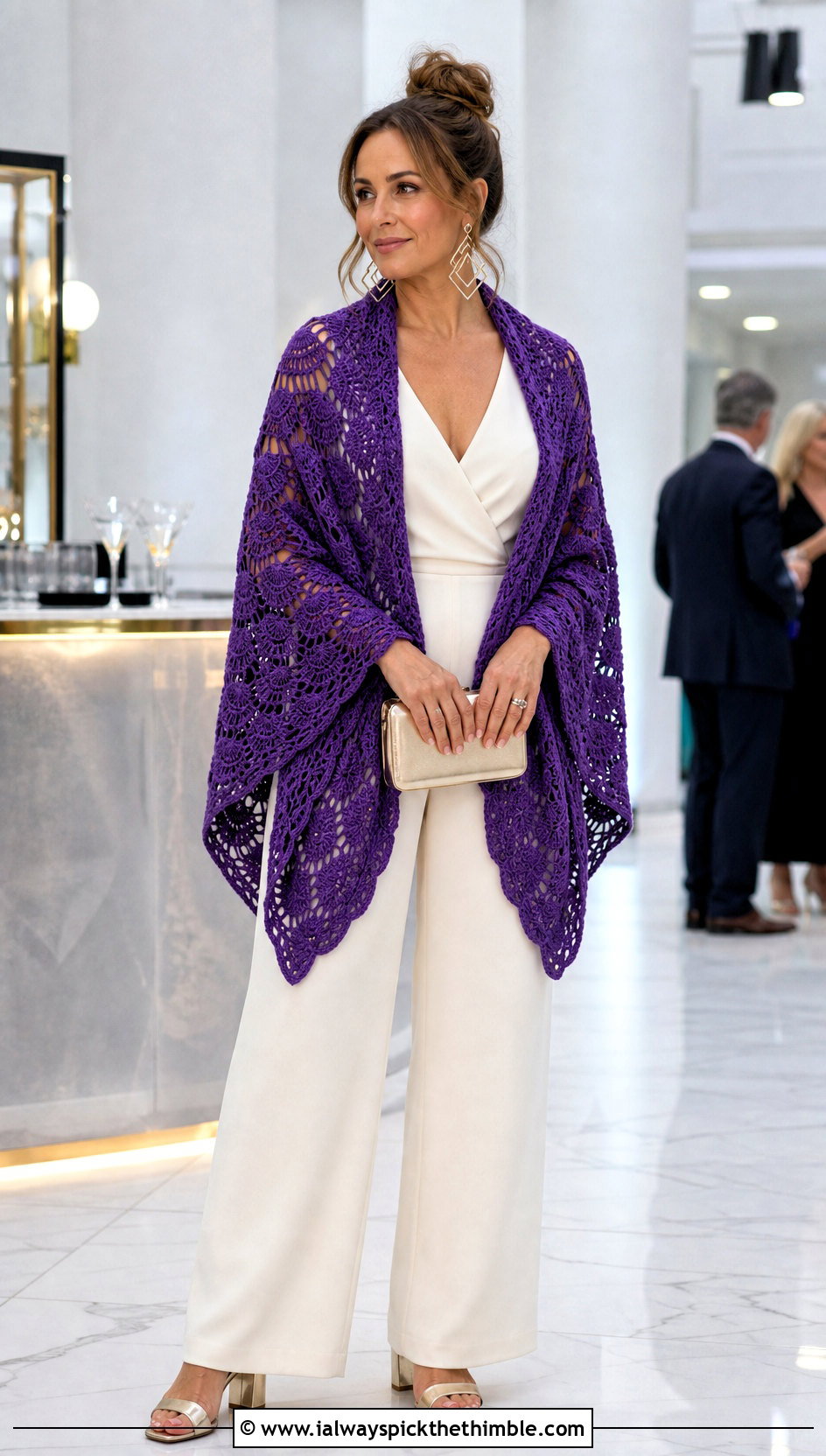 Fan Shell Shawl With Jumpsuit - 20 Crochet Shell Shawl outfit ideas