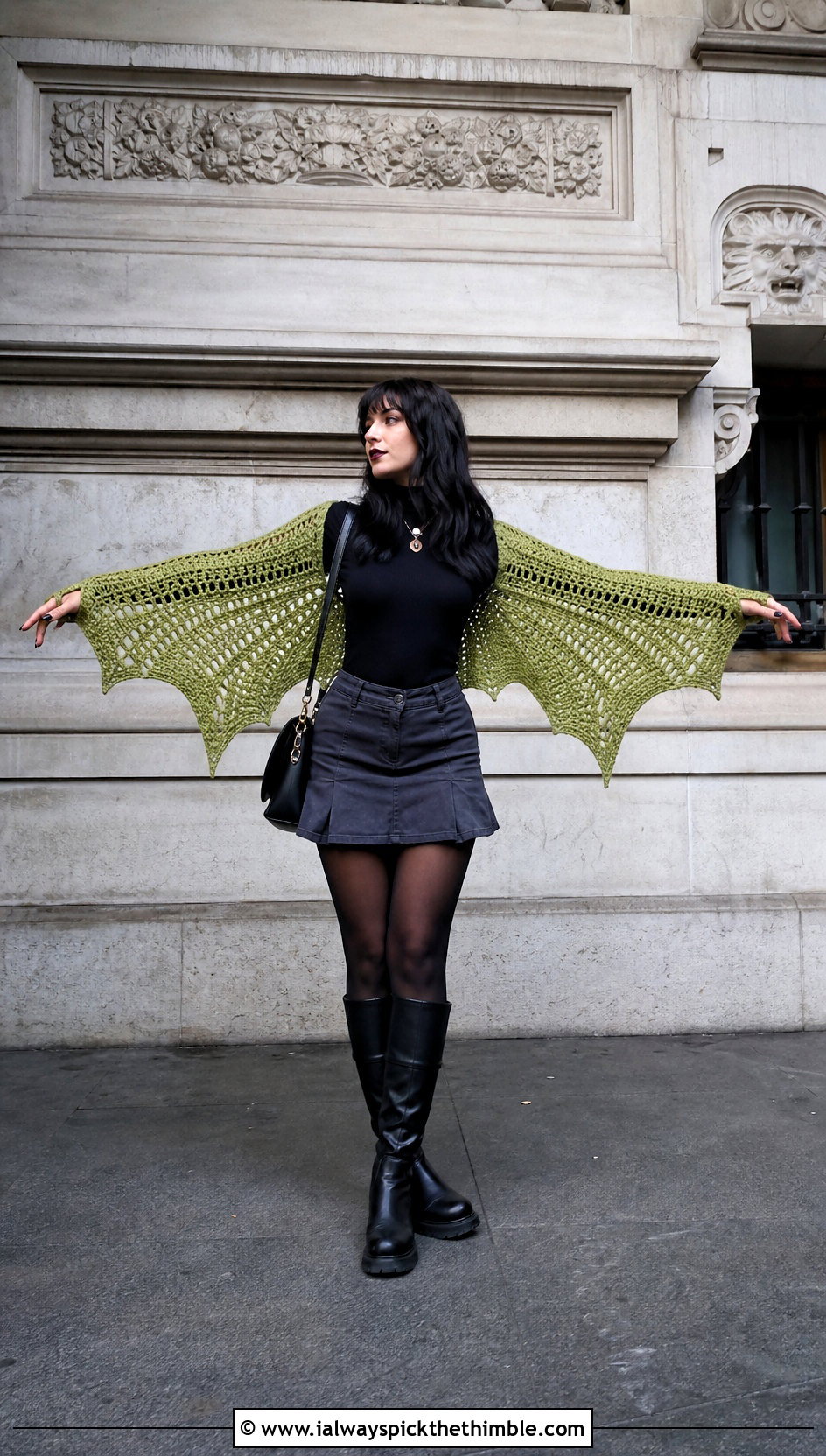 Finger Loop Bat Wing Crochet Shawl With Mini Skirt - 20 bat wing crochet shawl outfit ideas