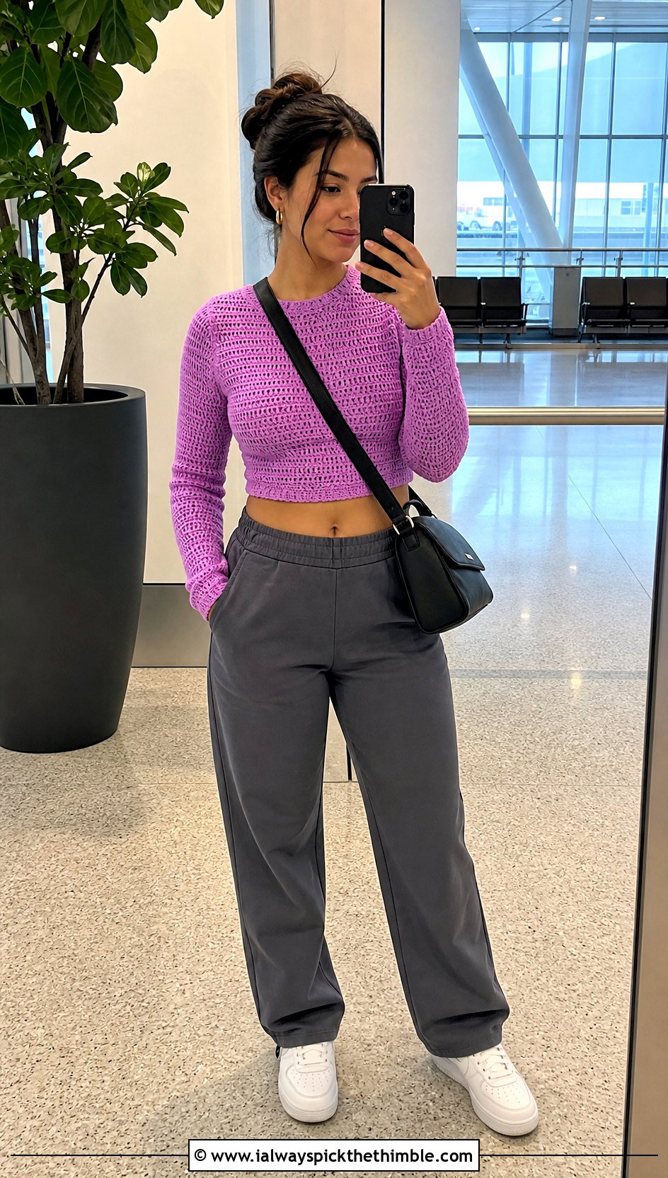 Fitted Long Sleeve Crochet Crop Top With Track Pants - 15 crochet crop top with sleeves outfit ideas