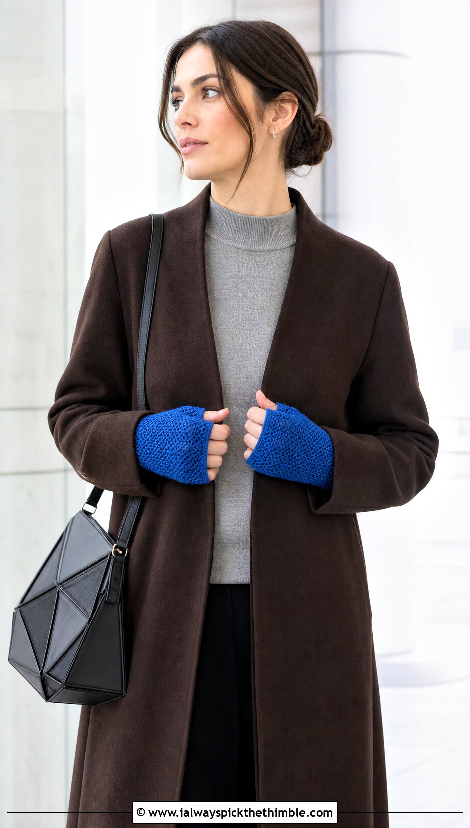 Fitted Moss Stitch Fingerless Gloves With Minimalist Outfit - 15 Crochet Moss Stitch Fingerless Gloves outfit ideas