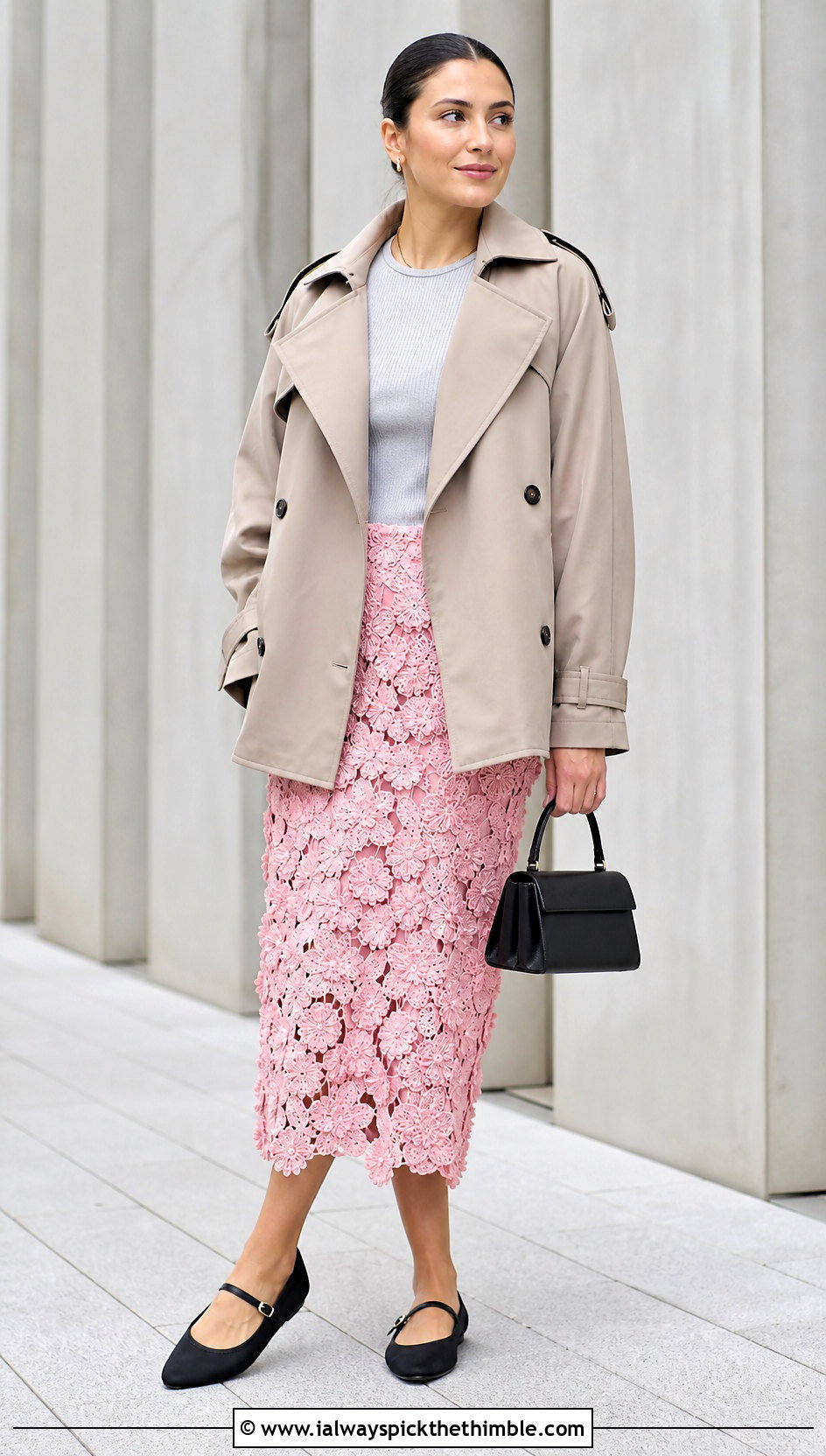 Floral Applique Crochet Midi Skirt With Cropped Trench Coat - 25 crochet midi skirt outfit ideas