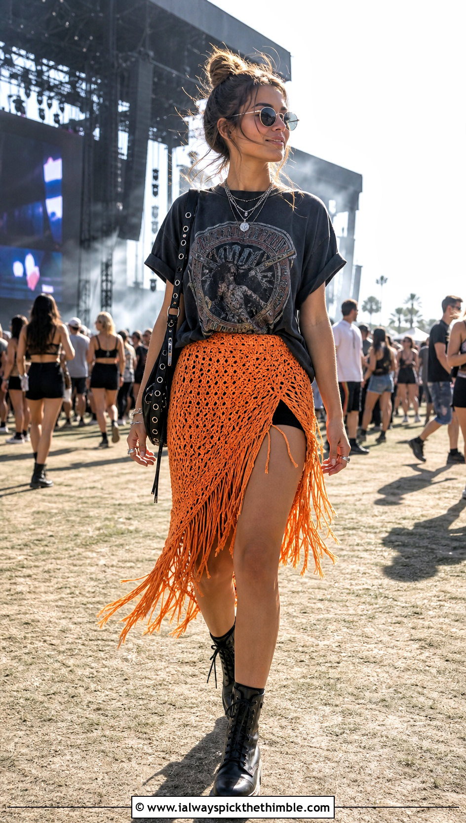 Fringe Crochet Skirt With Band T Shirt - 20 crochet festival clothes and outfit ideas