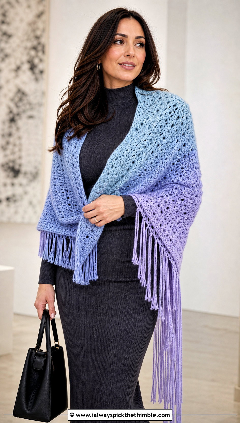 Fringed Shawl In A Cake With Monochrome Knit Outfit - 20 Crochet Shawl In A Cake outfit ideas