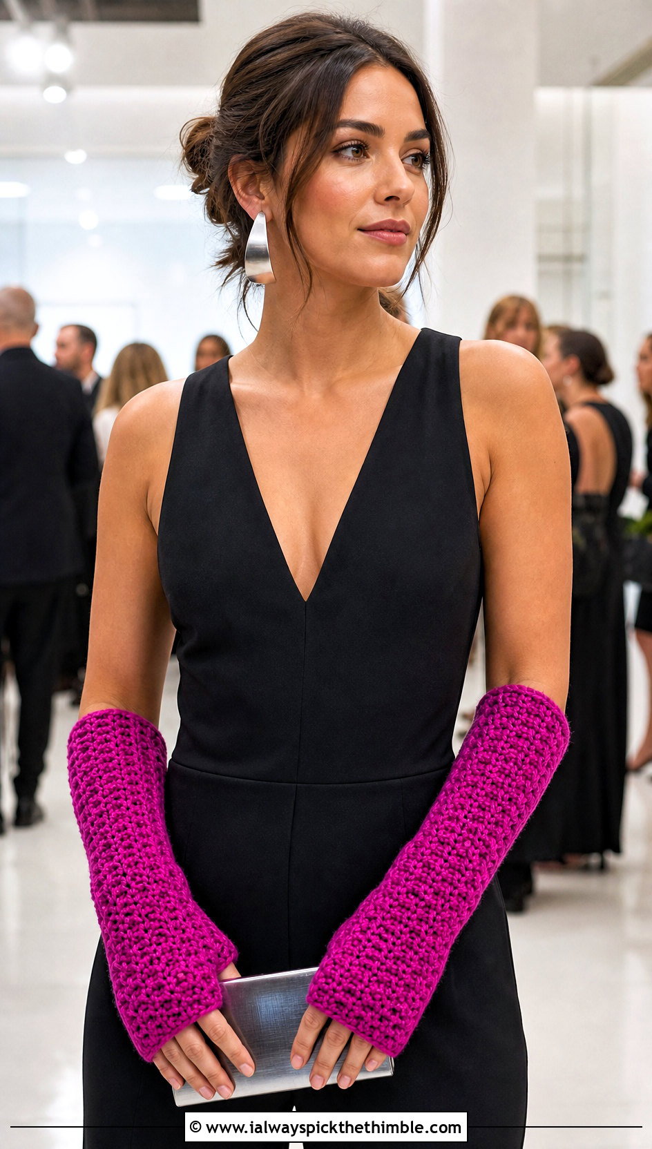 Gauntlet Moss Stitch Fingerless Gloves With Evening Jumpsuit - 15 Crochet Moss Stitch Fingerless Gloves outfit ideas