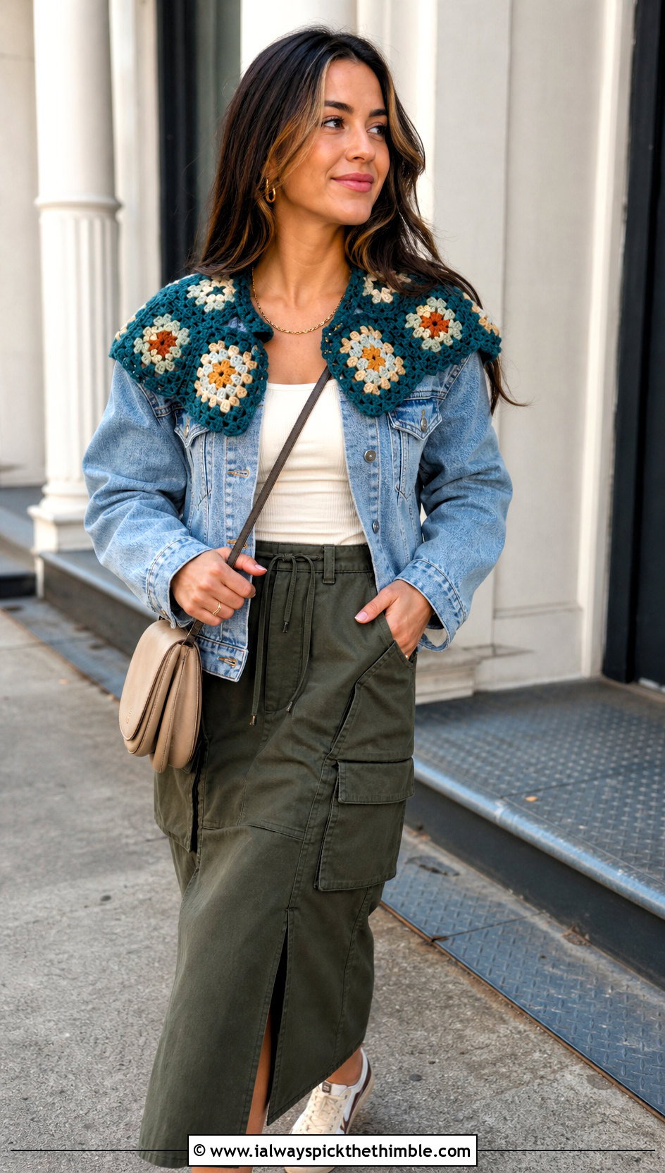 Granny Square Crocheted Collar With Denim Jacket - 15 Crocheted Collars outfit ideas