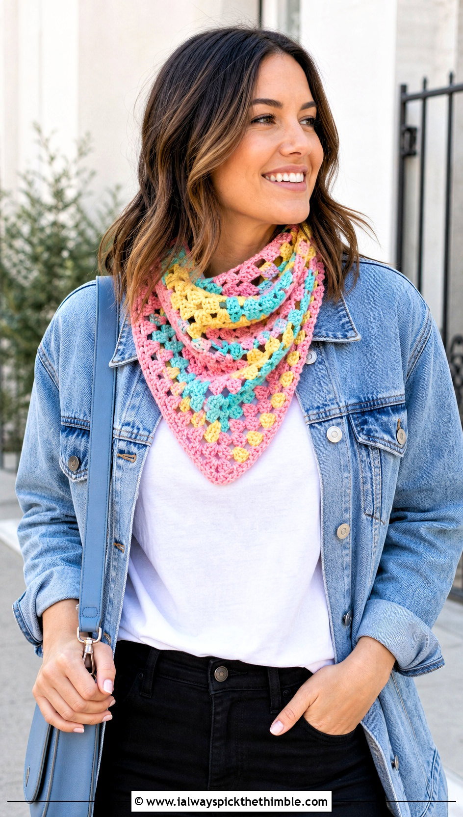 Granny Stitch Crochet Bandana Cowl With Denim Jacket - 20 crochet bandana cowl outfit ideas