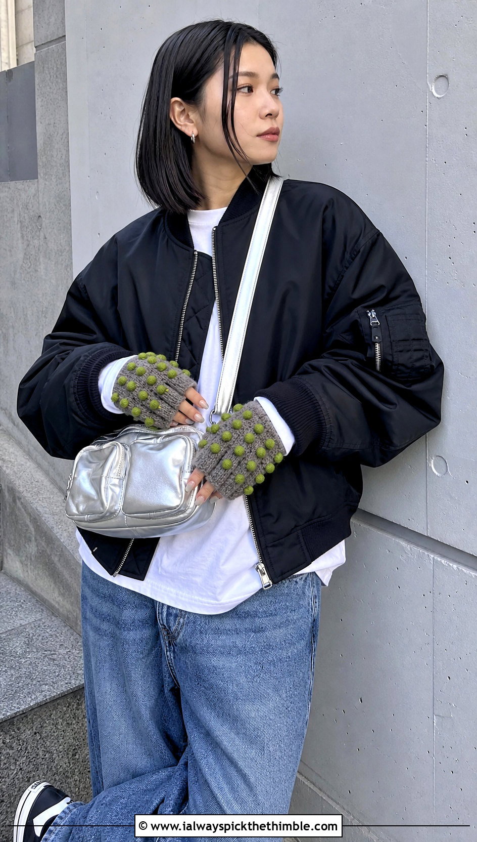 Gray Bobble Stitch Fingerless Gloves With Streetwear - 15 Gray Crochet Gloves outfit ideas