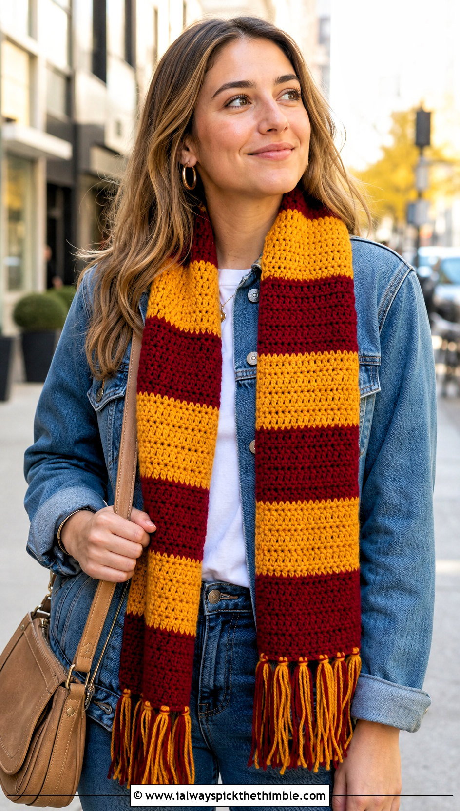 Gryffindor Classic Stripe Crochet Harry Potter Scarf With Denim - 25 crochet harry potter scarf outfit ideas