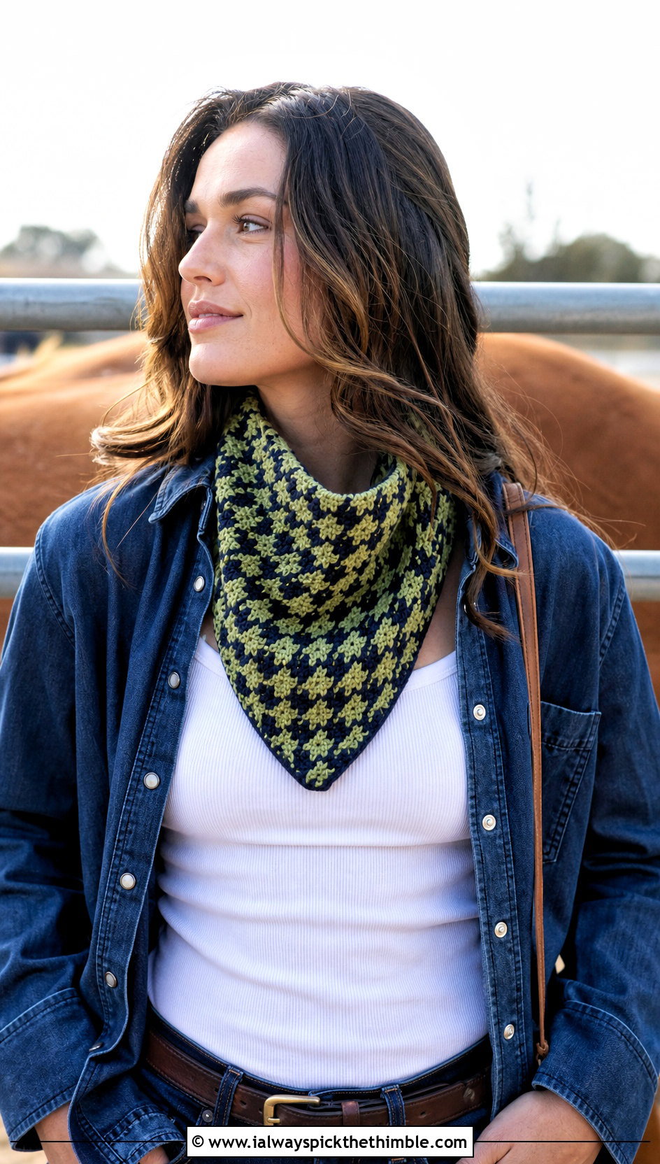 Houndstooth Crochet Bandana Scarf With Western Denim - 15 Houndstooth Crochet Scarf outfit ideas