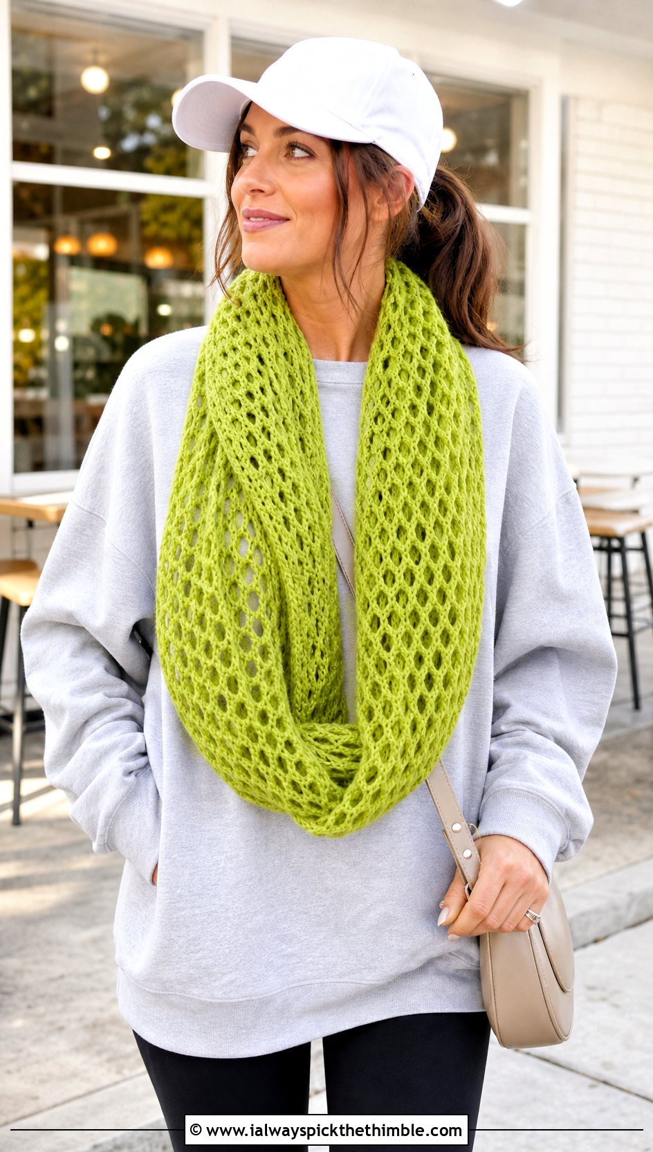 Infinity Mesh Crochet Scarf With Sweatshirt And Leggings - 20 Mesh Crochet Scarf outfit ideas