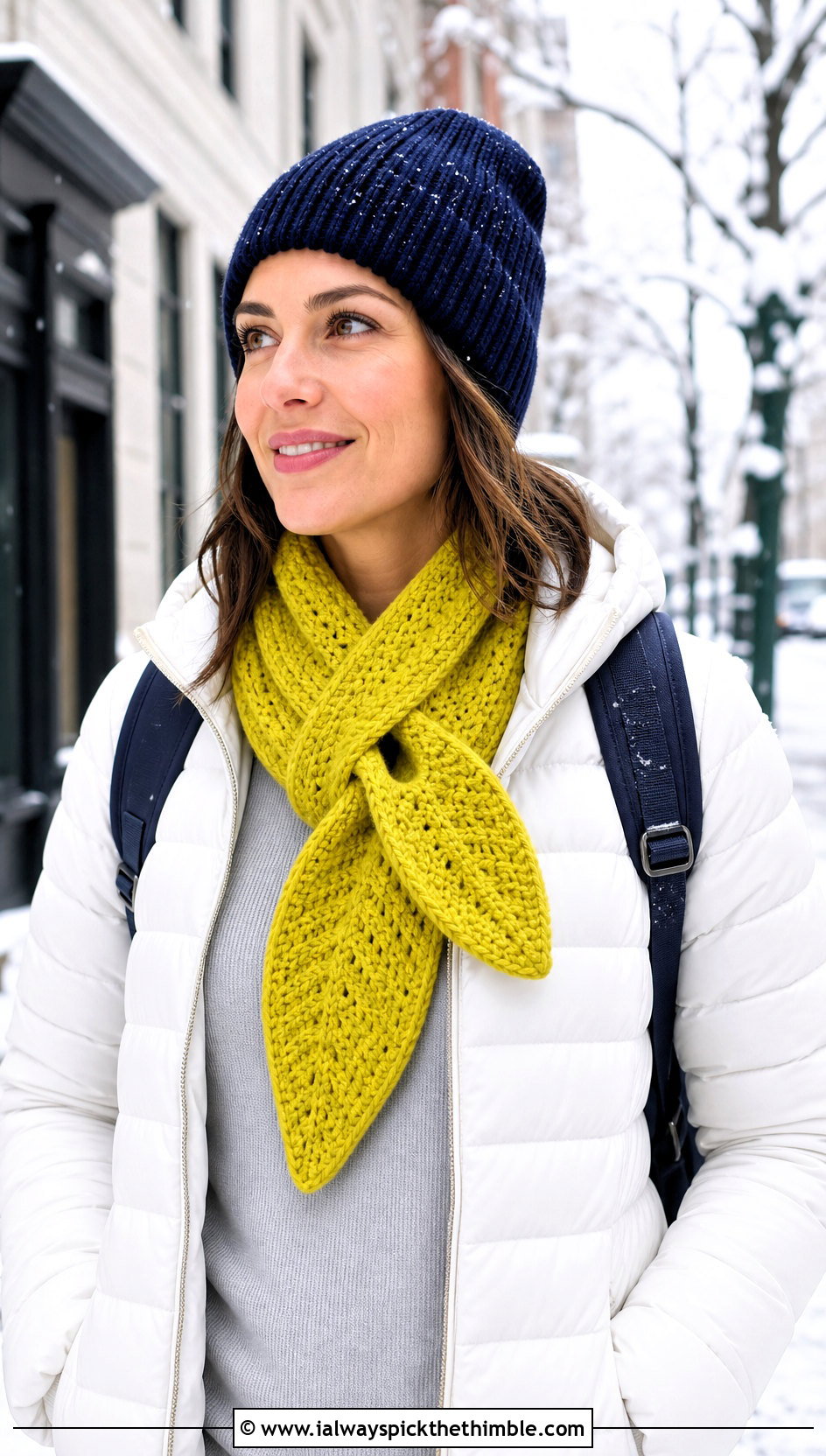 Keyhole Leaf Scarf With Puffer Jacket - 20 crochet leaf scarf outfit ideas