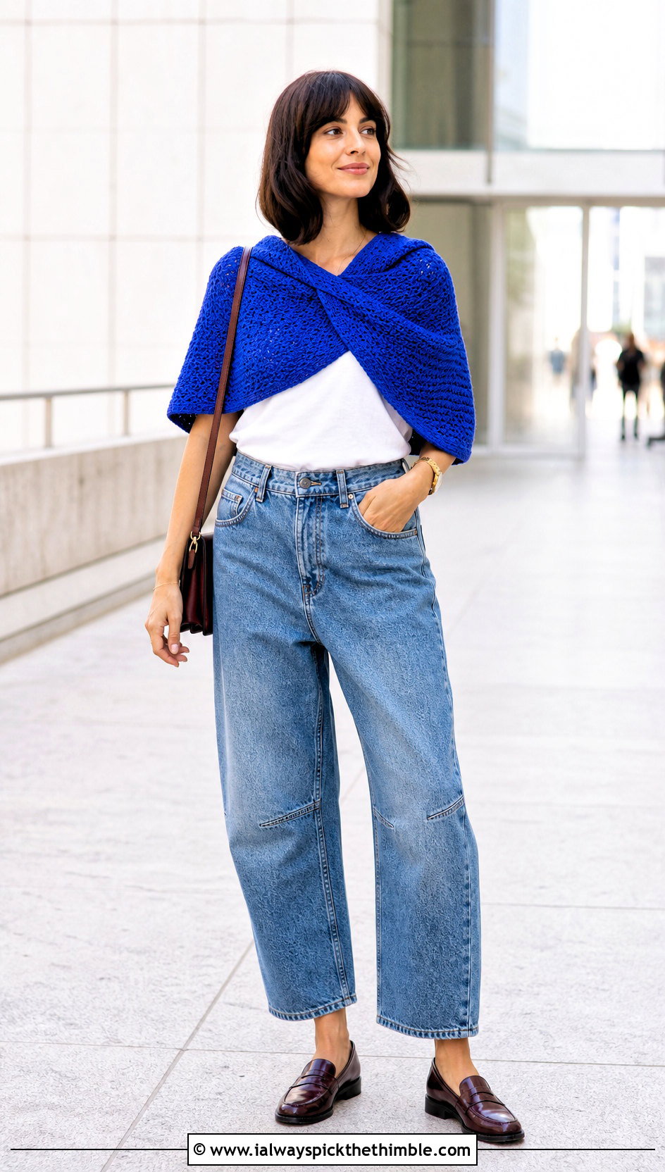 Mbius Crochet Capelet With Barrel Jeans - 25 crochet capelet outfit ideas