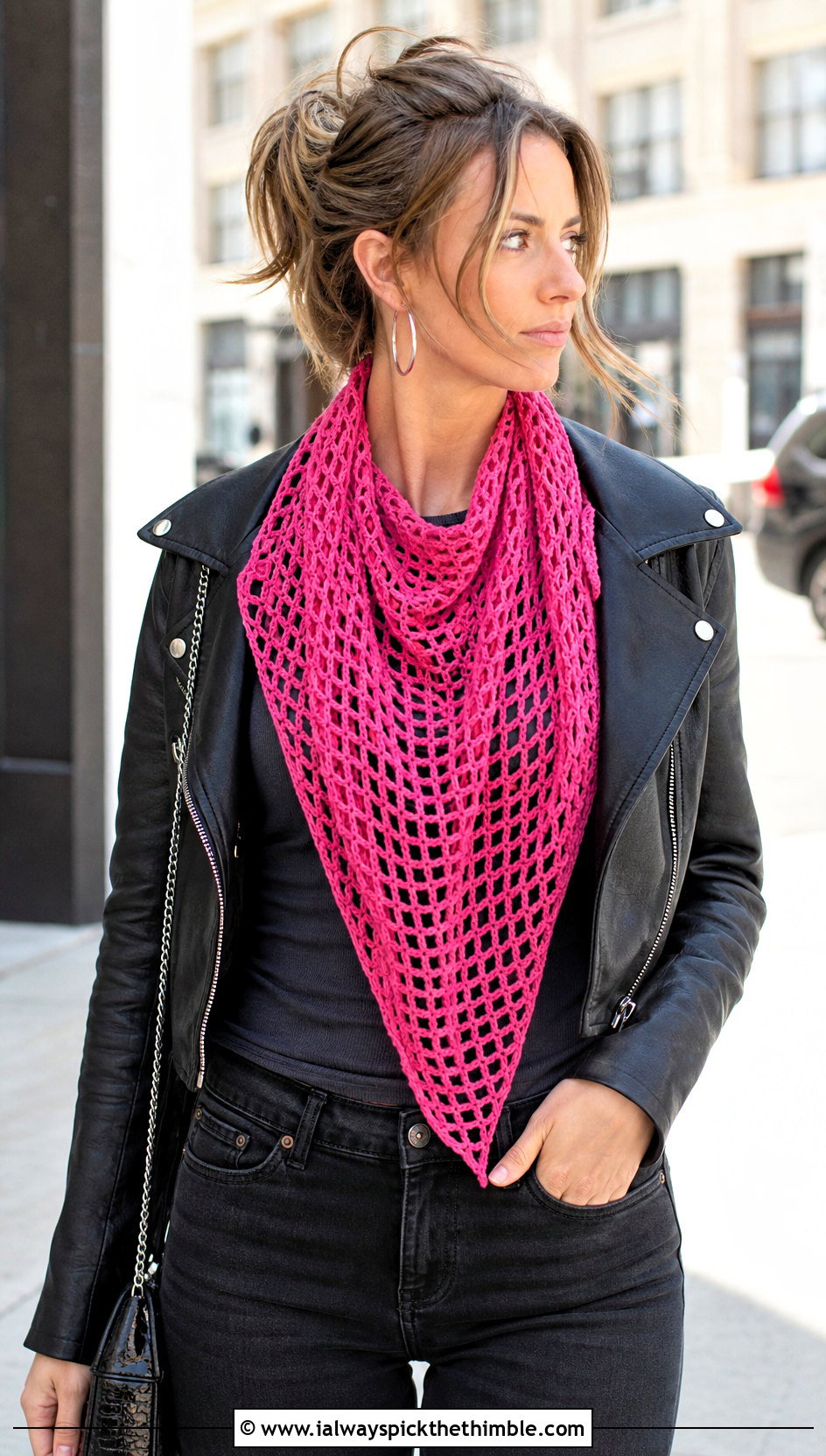 Mesh Triangle Shawl With Moto Jacket - 20 Vintage Crochet Shawl outfit ideas