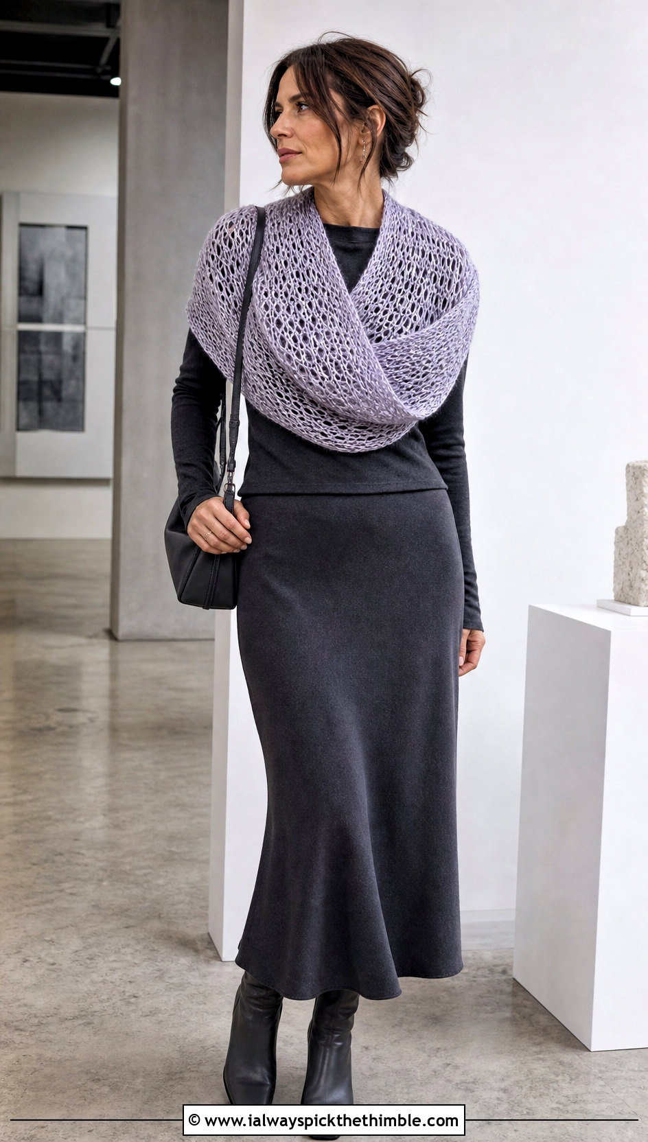 Mobius Crochet Shawl With A Monochrome Outfit - 20 Fall Crochet Shawl outfit ideas