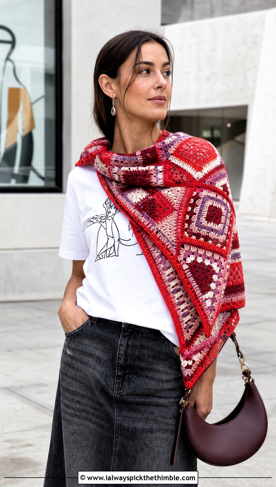 Mosaic Crochet Triangle Shawl With Graphic Tee And Maxi Skirt - 25 crochet triangle shawl outfit ideas