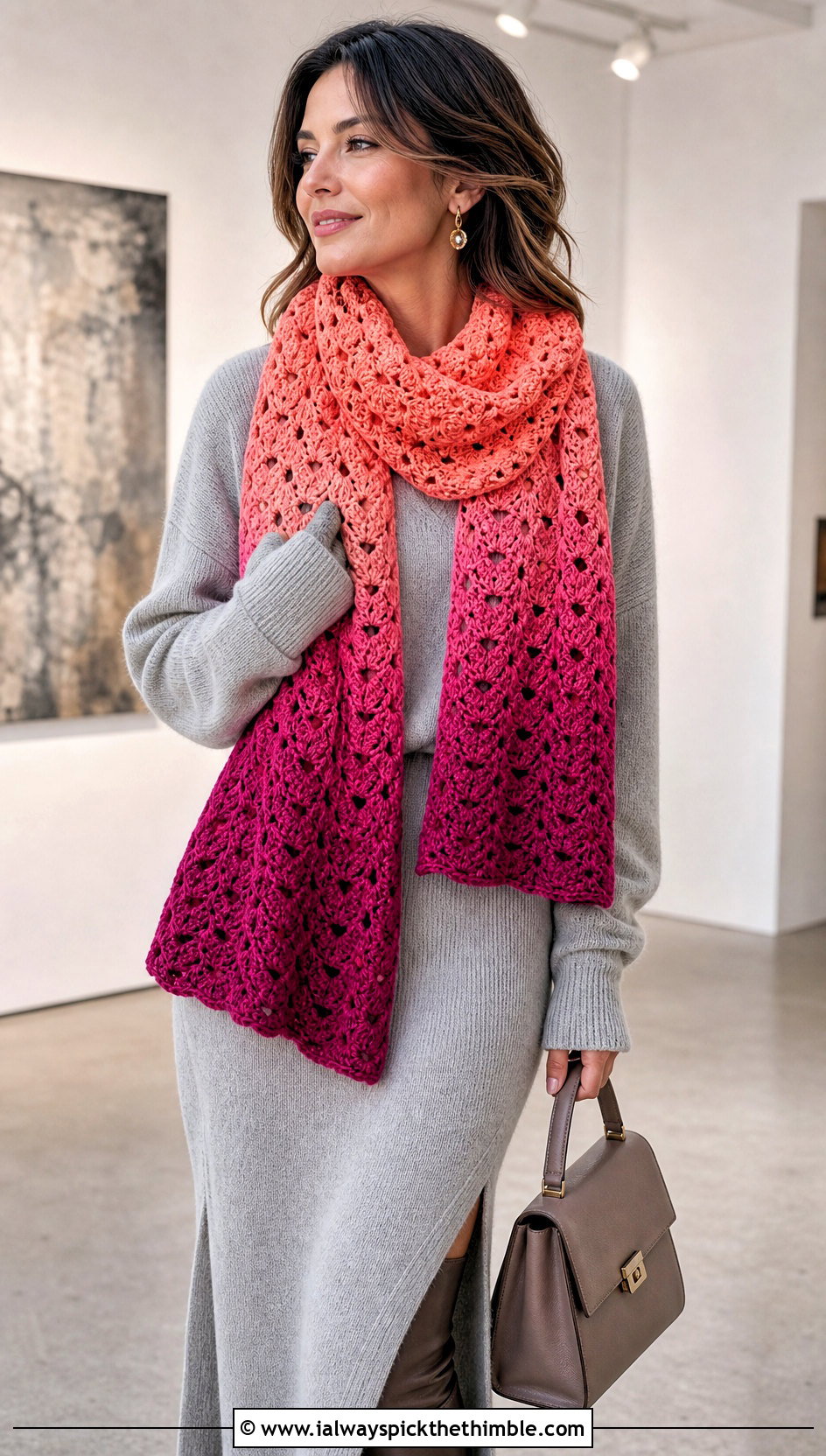 Ombre Shell Scarf With Monochrome Knit Outfit - 20 crochet shell scarf outfit ideas