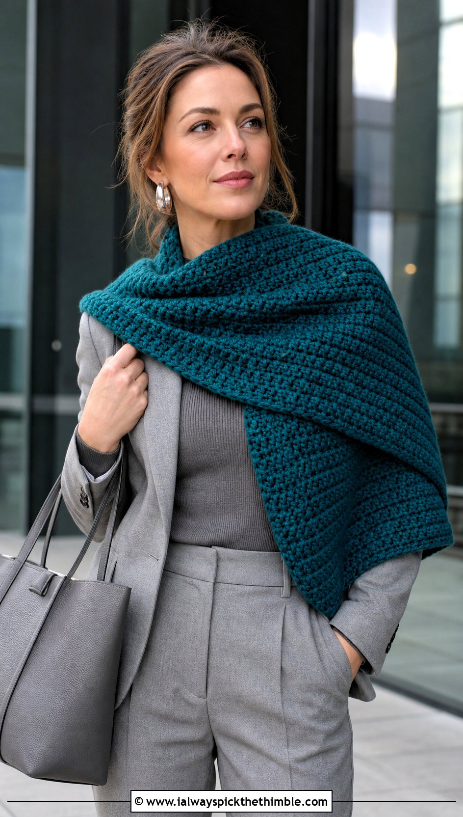 Oversized Wrap Bonfire Scarf With Tailored Suit - 20 Crochet Bonfire Scarf outfit ideas