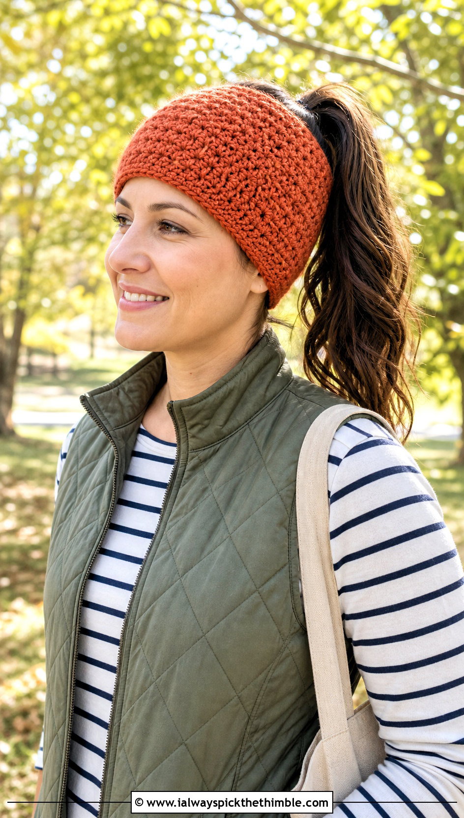 Ponytail Moss Stitch Crochet Beanie With Quilted Vest - 20 Moss Stitch Crochet Hat outfit ideas