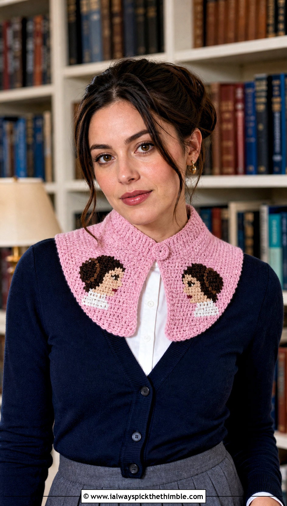 Princess Leia Keyhole Scarf With Pleated Skirt - 15 Crochet Star Wars Scarf outfit ideas
