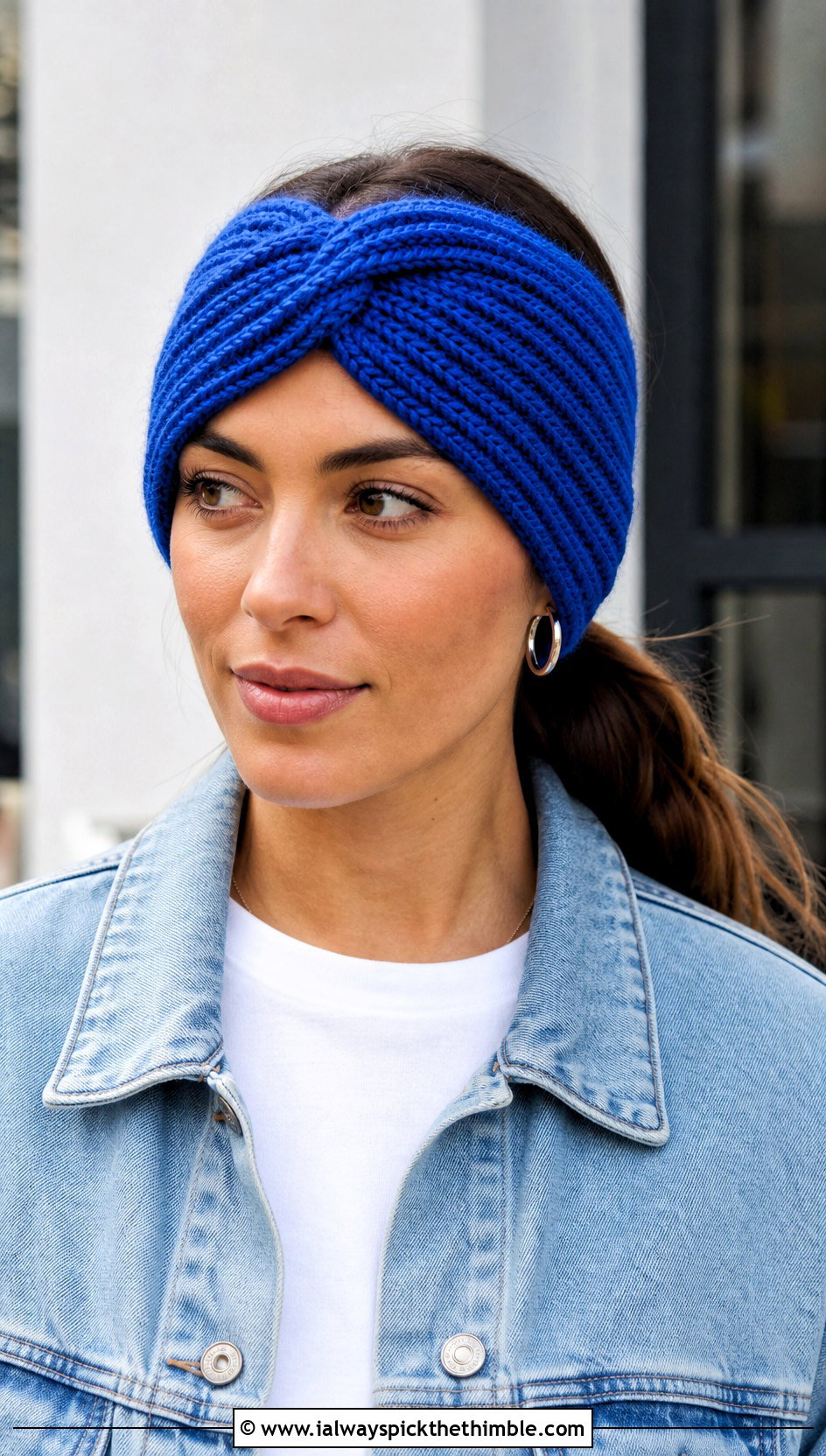 Ribbed Crochet Twisted Ear Warmer With Denim Jacket - 25 crochet twisted ear warmer outfit ideas