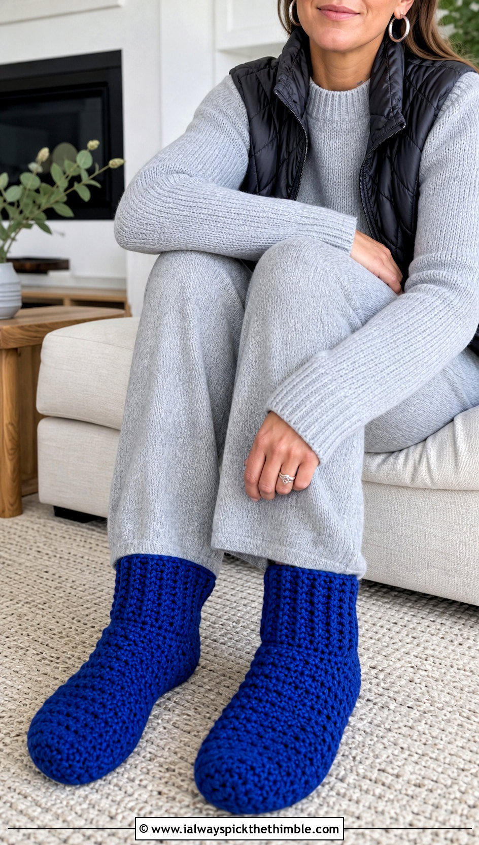 Ribbed Cuff Chunky Crochet Slipper Socks With Matching Knit Set - 15 chunky crochet slipper socks outfit ideas