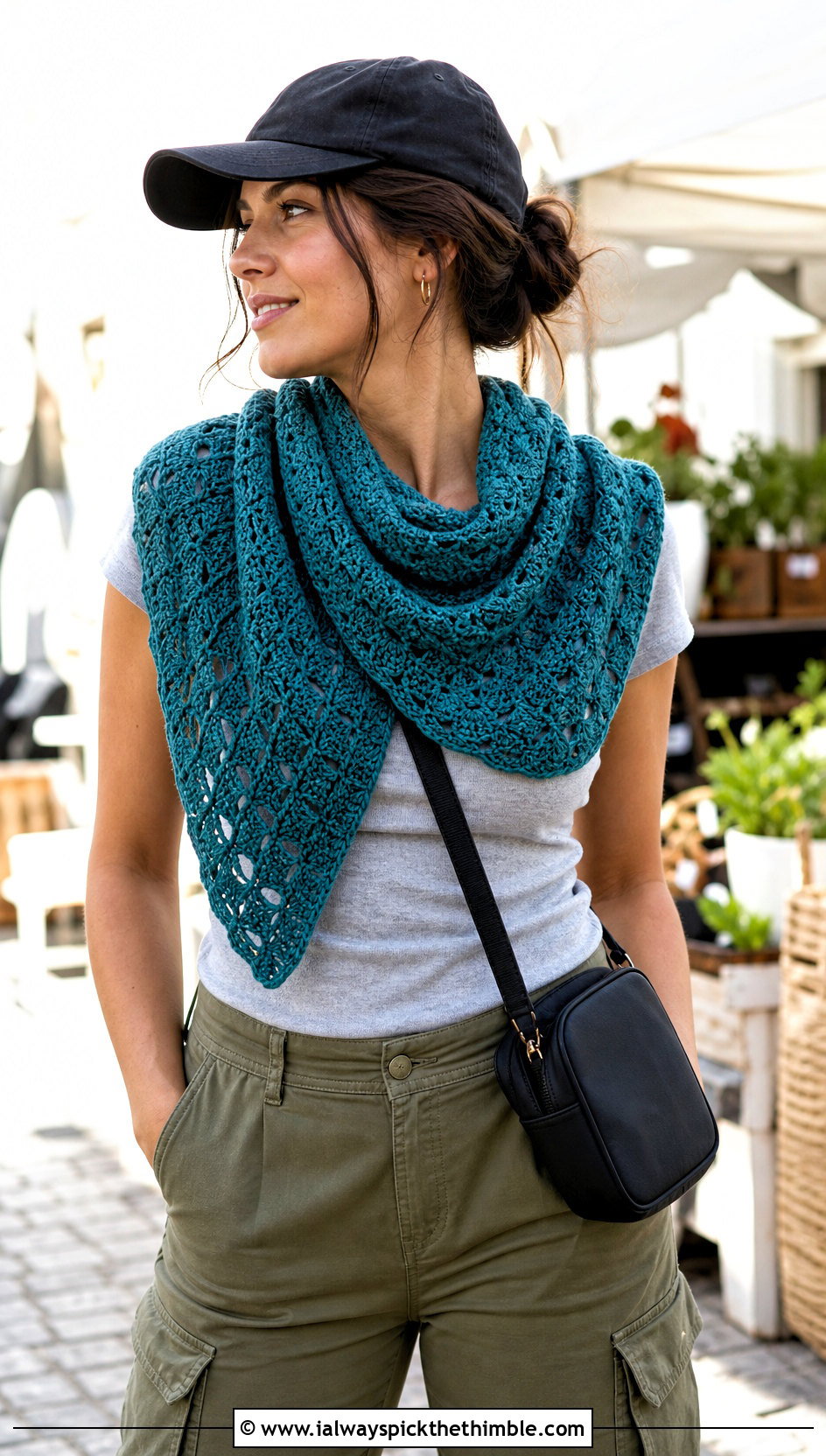 Shell Stitch Crescent Shawl With T Shirt And Cargo Pants - 25 lacy crochet shawl outfit ideas