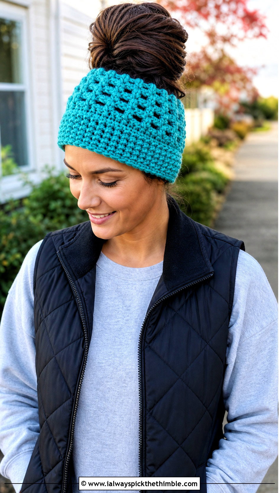 Simple Double Crochet Messy Bun Hat With Sweatsuit - 15 simple double crochet hat outfit ideas