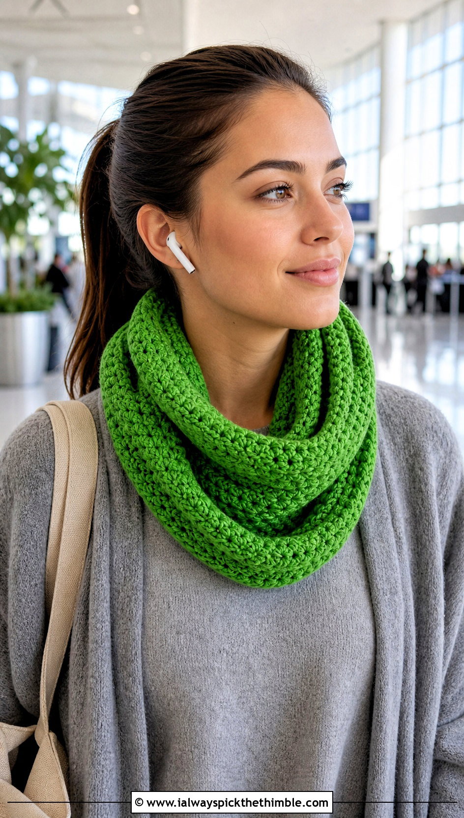 Single Crochet Snood Scarf With Matching Knit Set - 20 Single Crochet Scarf outfit ideas