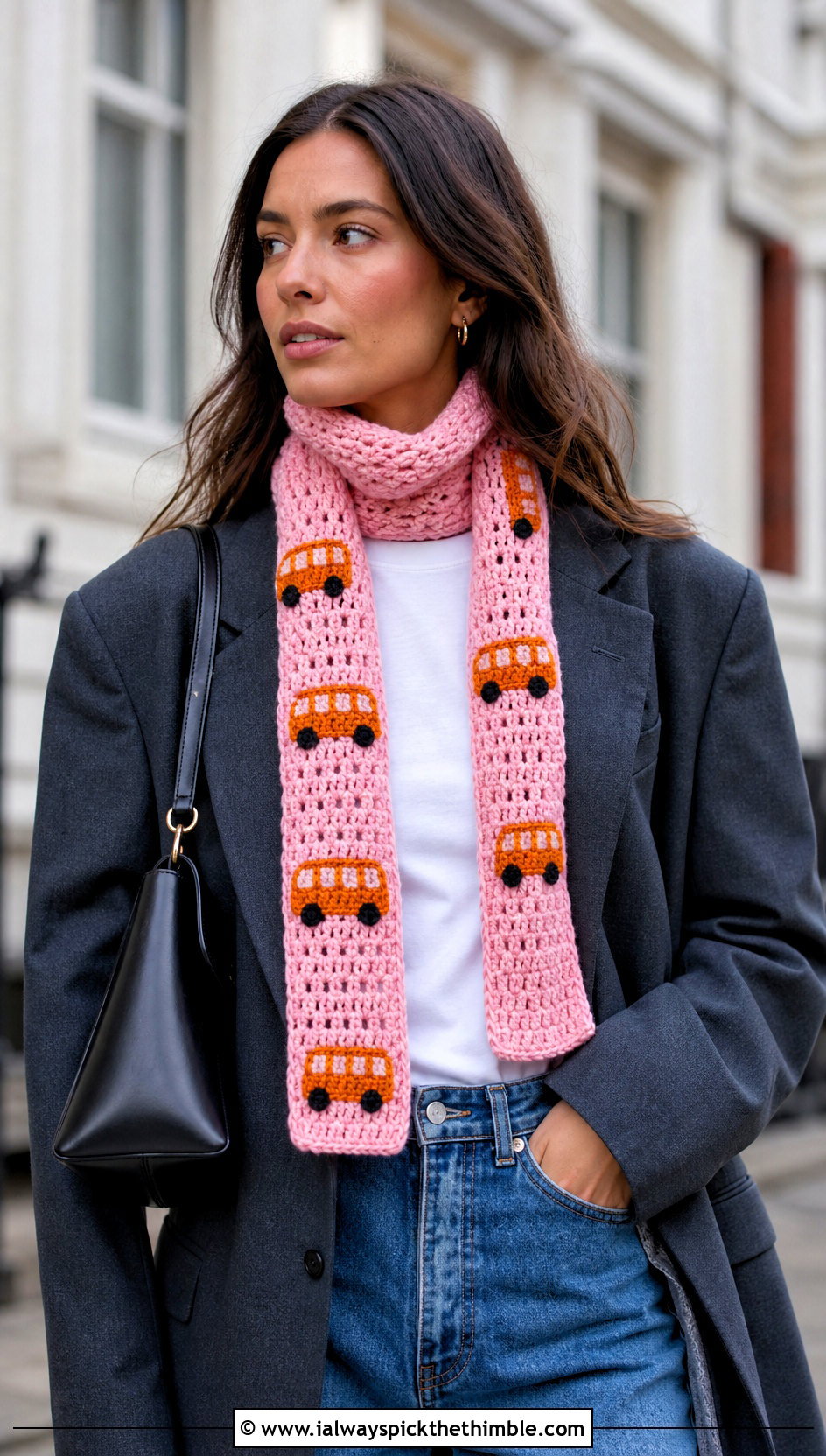 Skinny School Bus Scarf With Blazer And Jeans - 20 Crochet School Bus Scarf outfit ideas