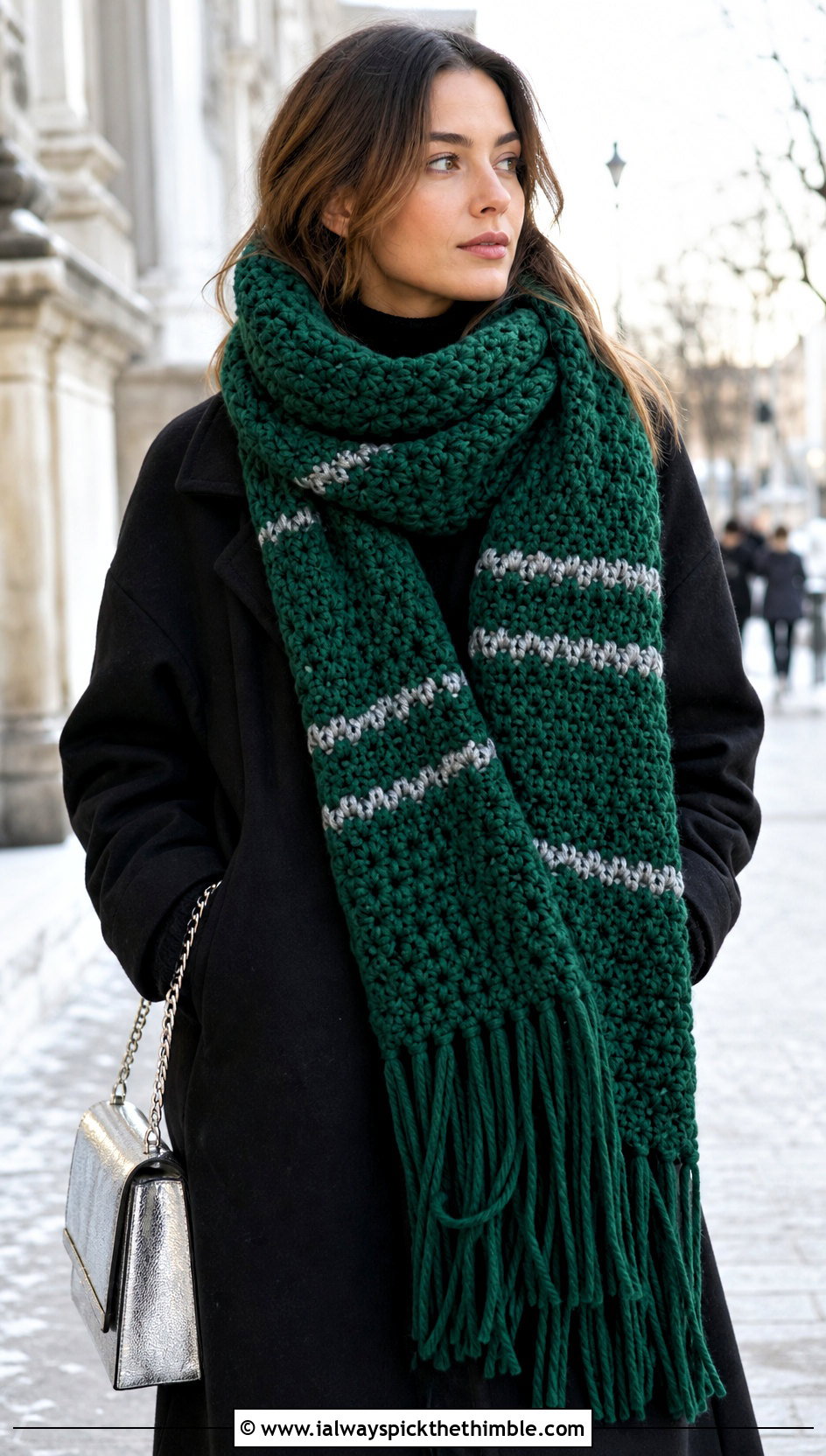 Slytherin Chunky Crochet Hogwarts Scarf With Long Coat - 20 crochet hogwarts scarf outfit ideas
