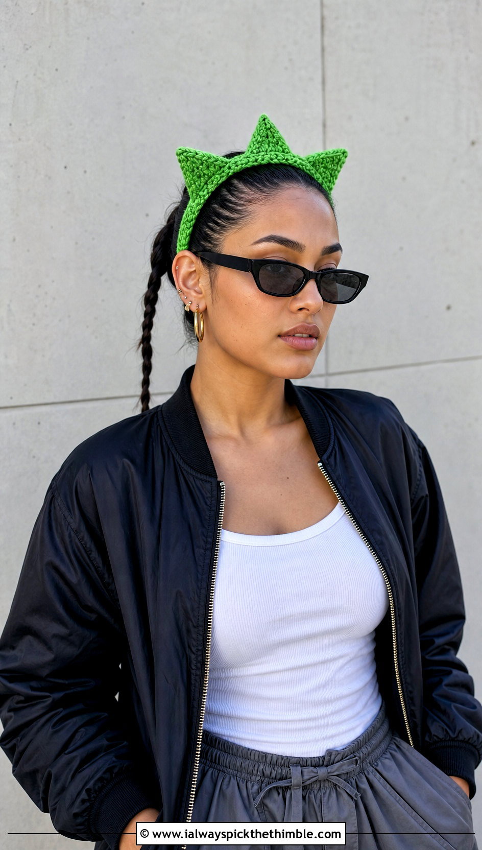 Star Point Crochet Tiara Headband With Streetwear - 20 crochet tiara headband outfit ideas