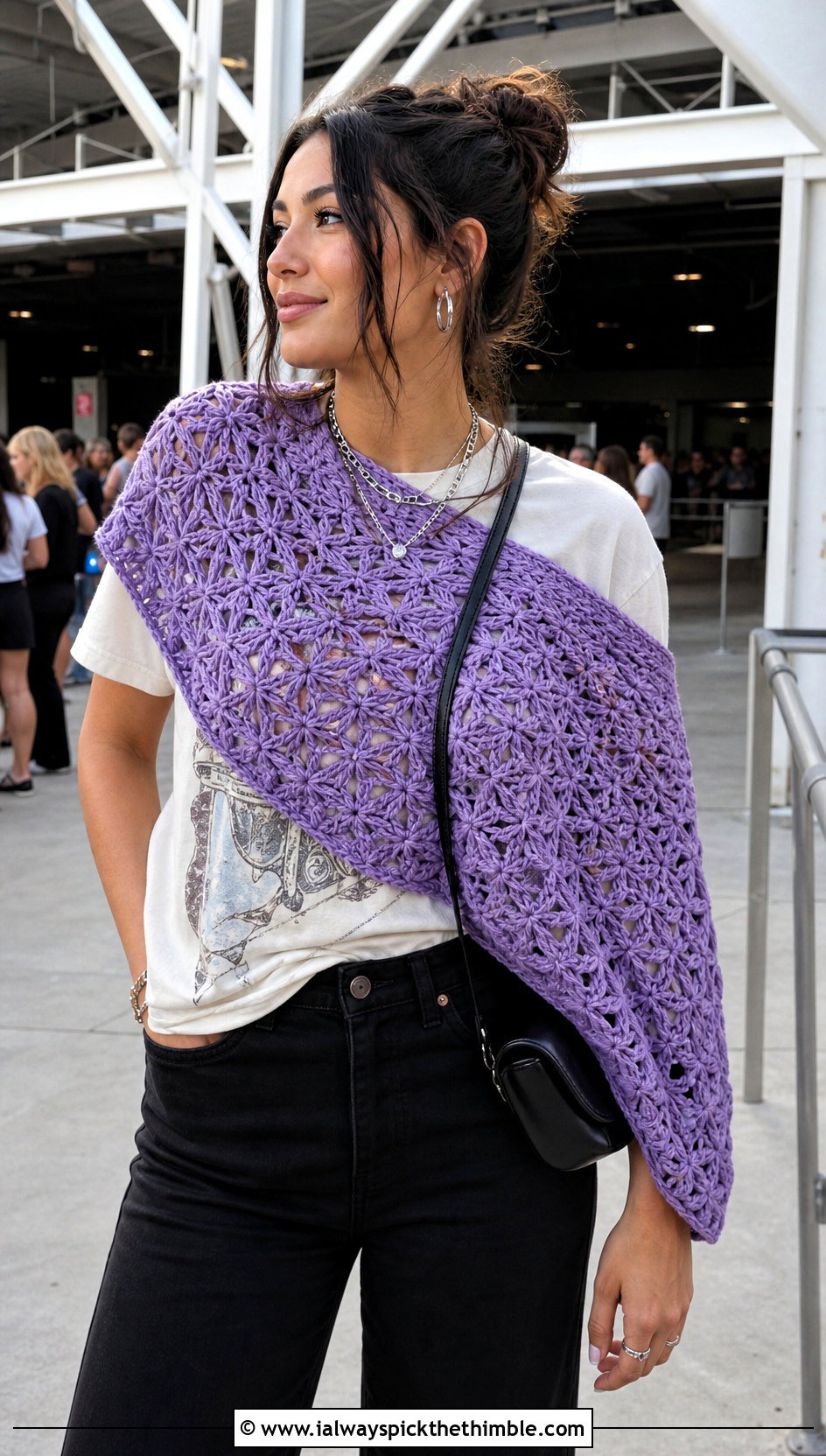 Star Stitch Asymmetrical Crochet Shawl With Graphic Tee - 20 Light Weight Crochet Shawl outfit ideas