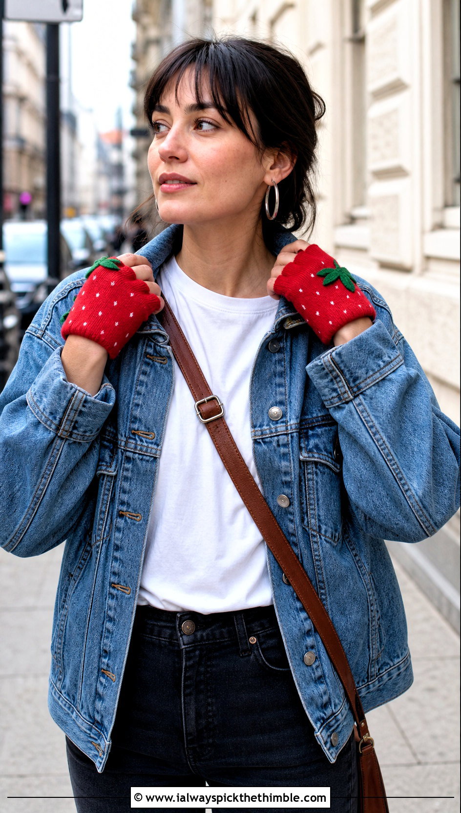 Strawberry Fingerless Gloves With Denim Jacket - 20 Strawberry Crochet Gloves outfit ideas