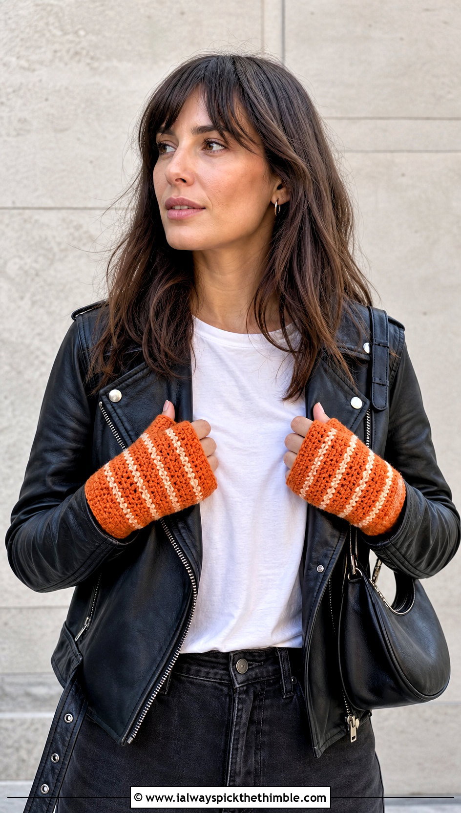 Striped Moss Stitch Fingerless Gloves With Leather Jacket - 15 Crochet Moss Stitch Fingerless Gloves outfit ideas