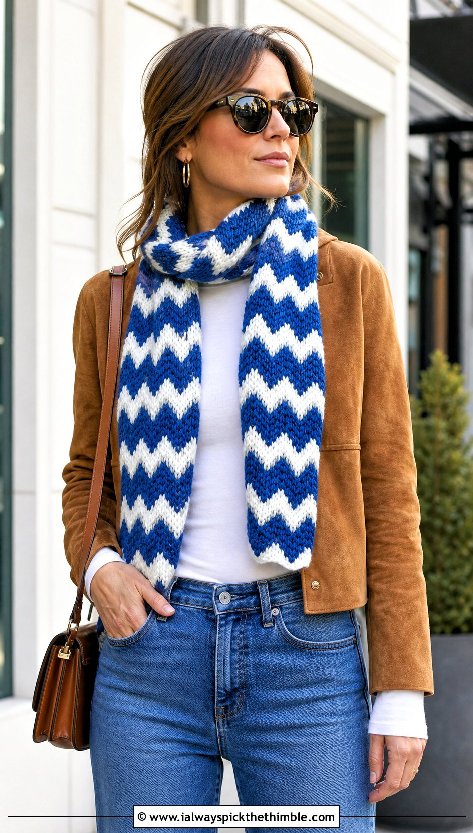 Striped Ripple Zig Zag Crochet Scarf With Straight Leg Jeans - 20 Zig Zag Crochet Scarf outfit ideas