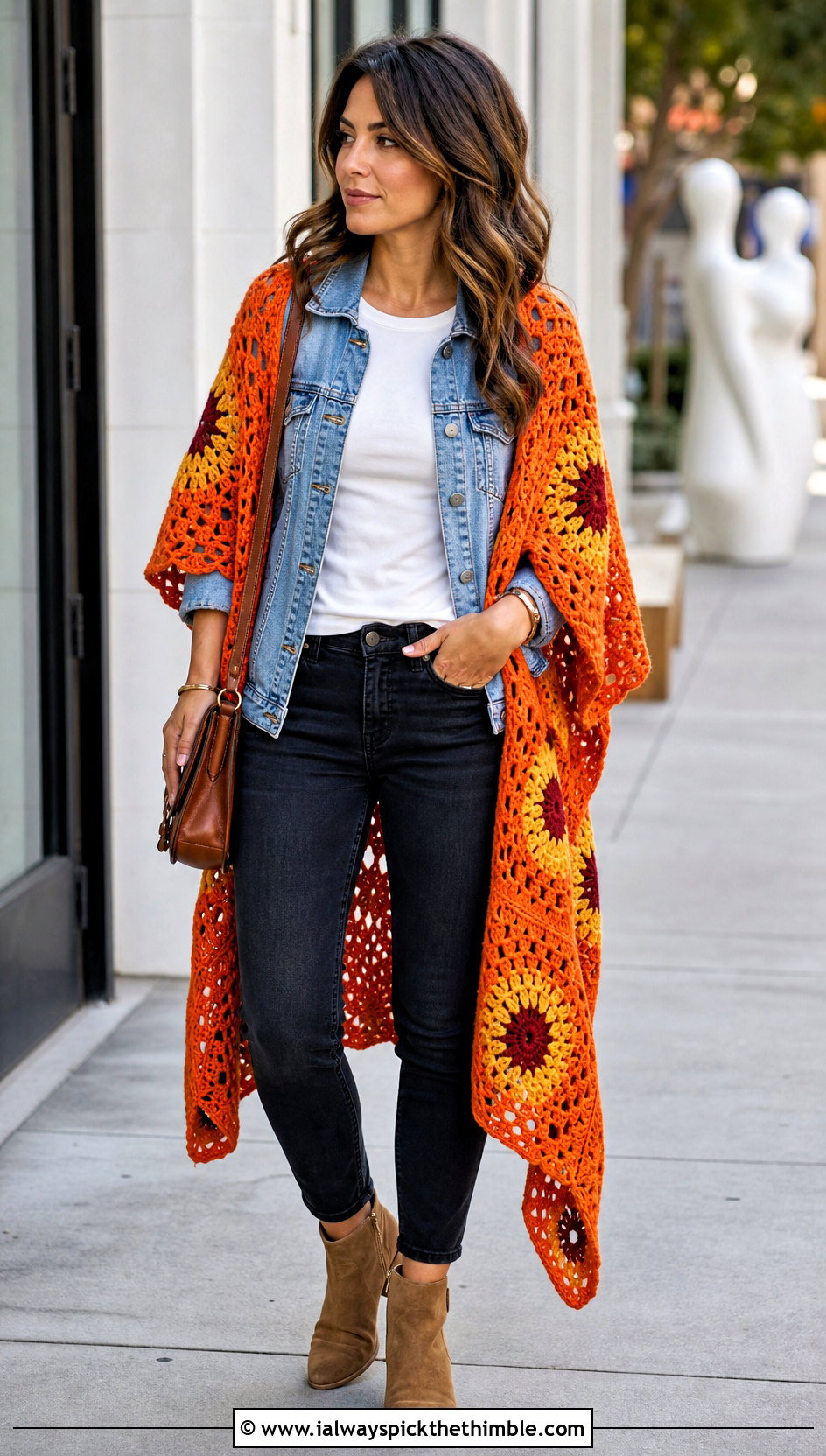 Sunburst Granny Square Shawl With Denim Jacket - 25 granny square shawl outfit ideas