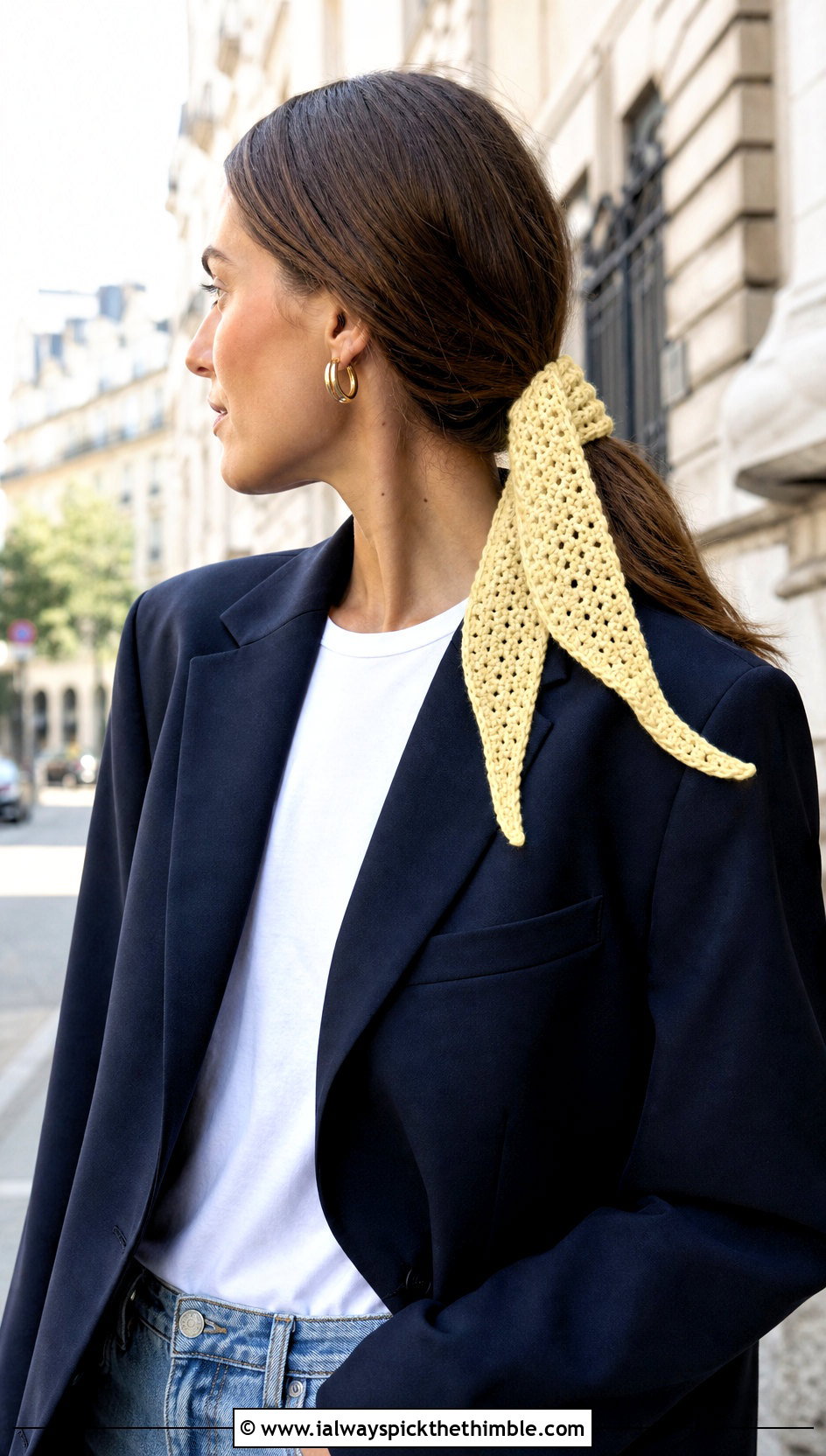 Tapered Crochet Hair Tie Scarf With Jeans And Blazer - 20 crochet hair tie scarf outfit ideas