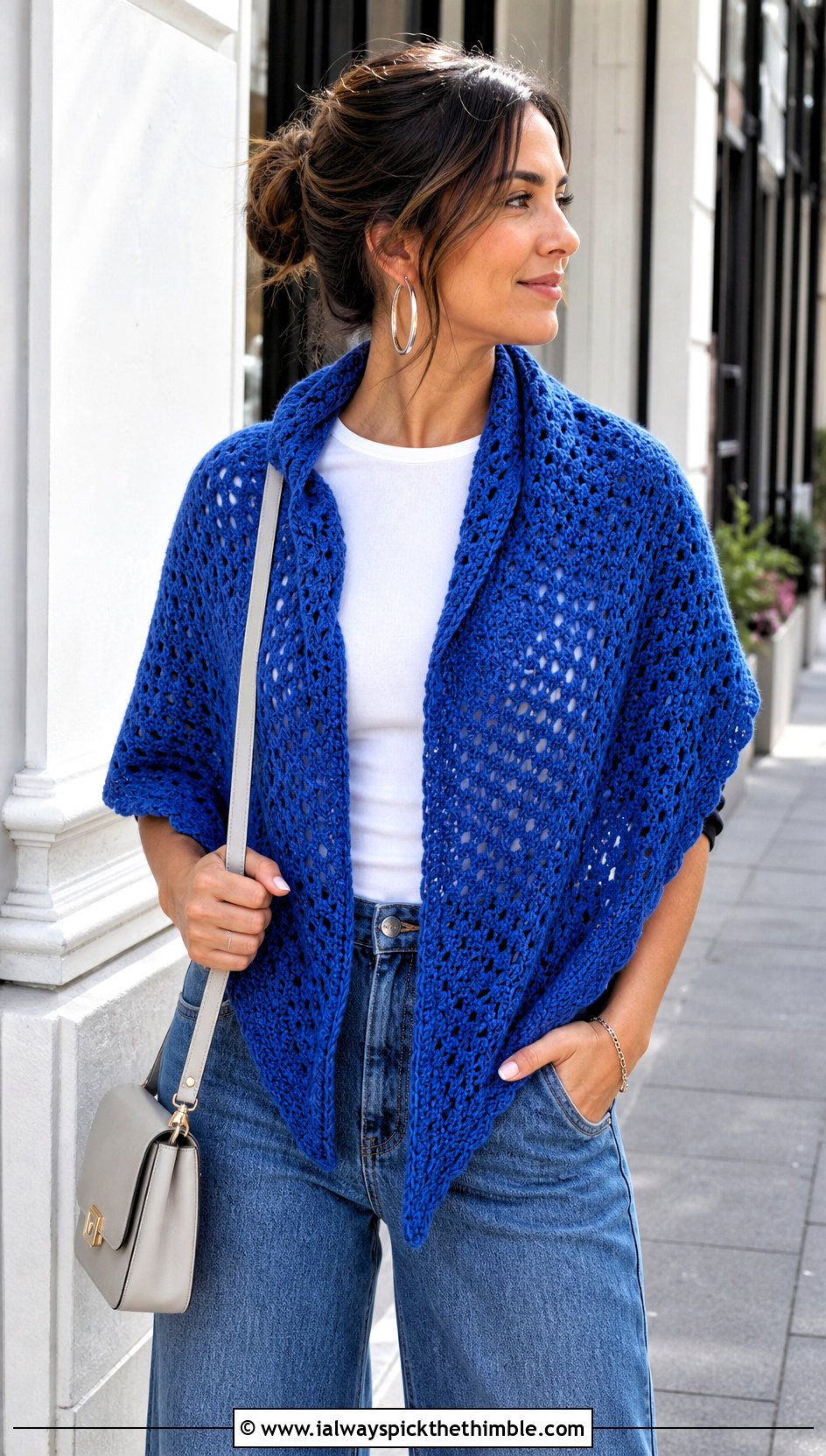 Triangle Crochet Shawl With Wide Leg Jeans - 20 Crochet For Shawl outfit ideas