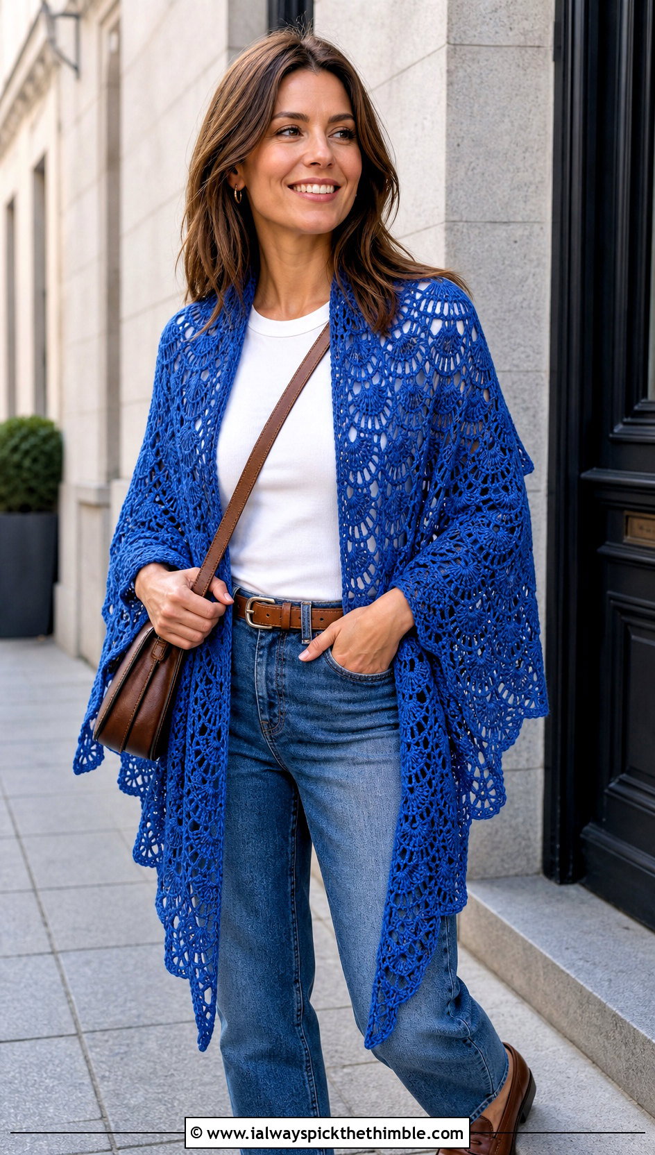 Triangular Lace Fan Stitch Shawl With Straight Leg Jeans - 20 Crochet Fan Stitch Shawl outfit ideas