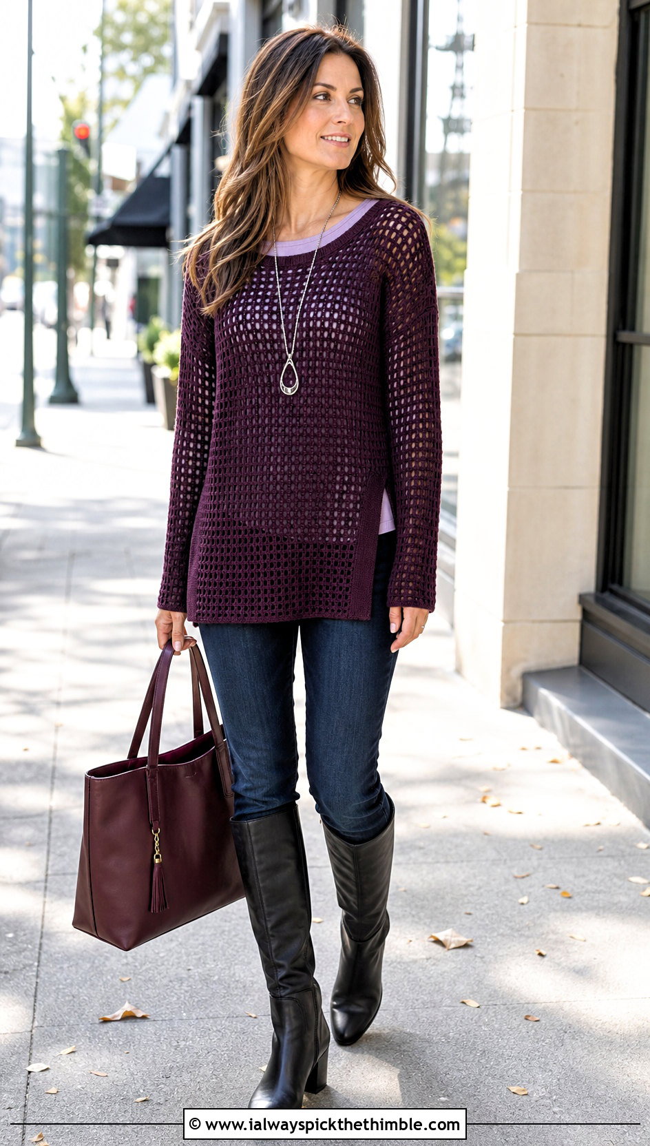 Tunic Crochet Mesh Pullover With Slim Straight Jeans - 20 Crochet Mesh Pullover outfit ideas