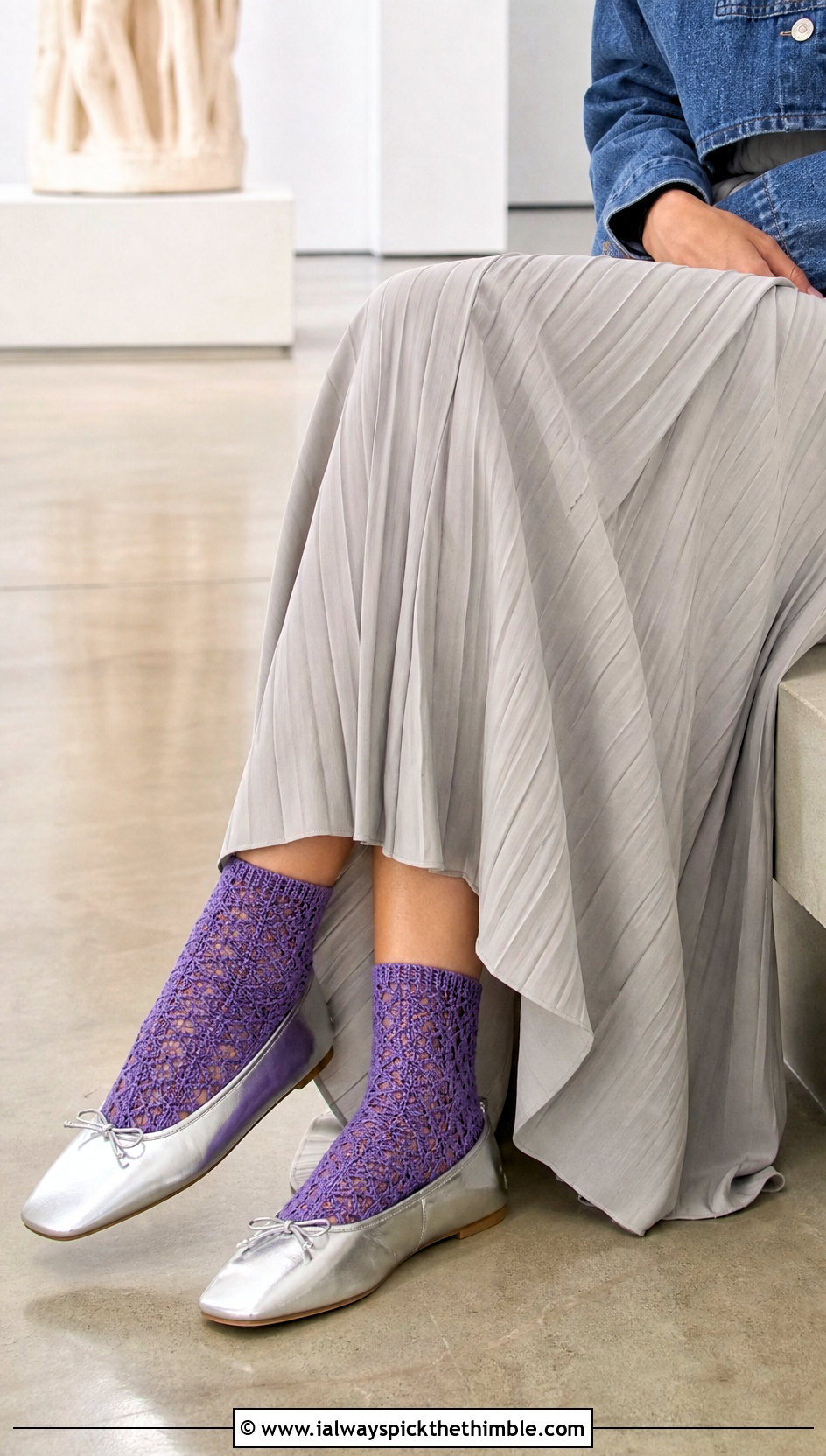 Tunisian Lace Ankle Socks With Pleated Midi Skirt - 25 tunisian crochet socks outfit ideas