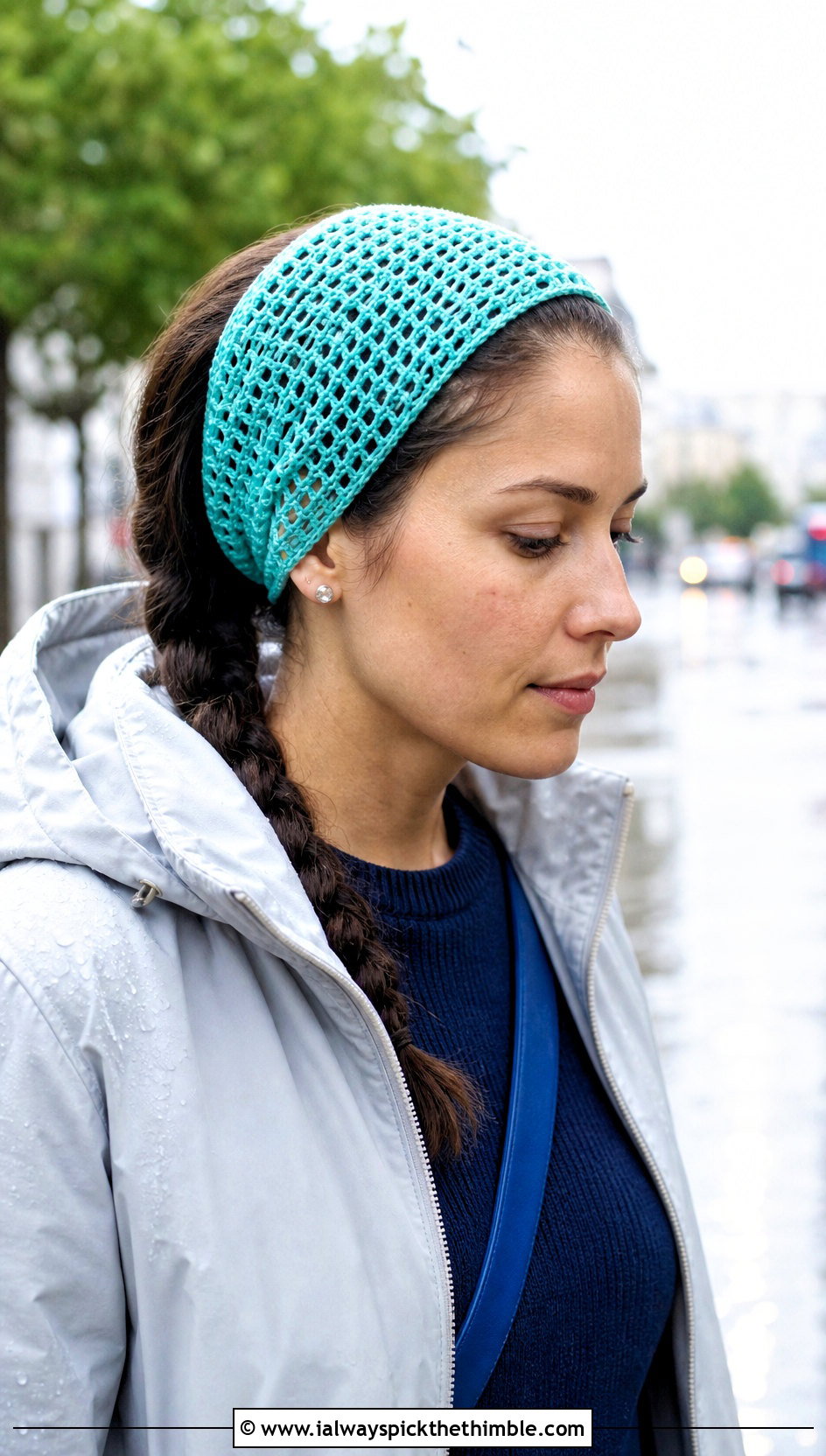 Tunisian Mesh Headband With Rain Jacket - 20 tunisian crochet headband outfit ideas