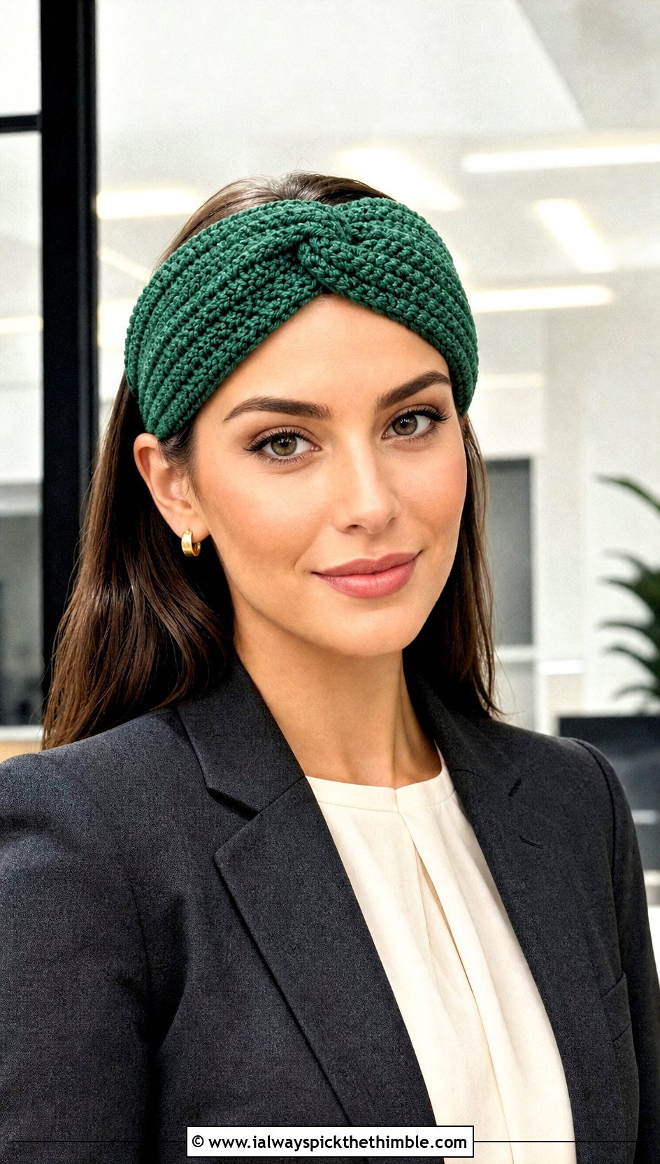 Twisted Knot Green Crochet Headband With Blazer And Trousers - 20 green crochet headband outfit ideas
