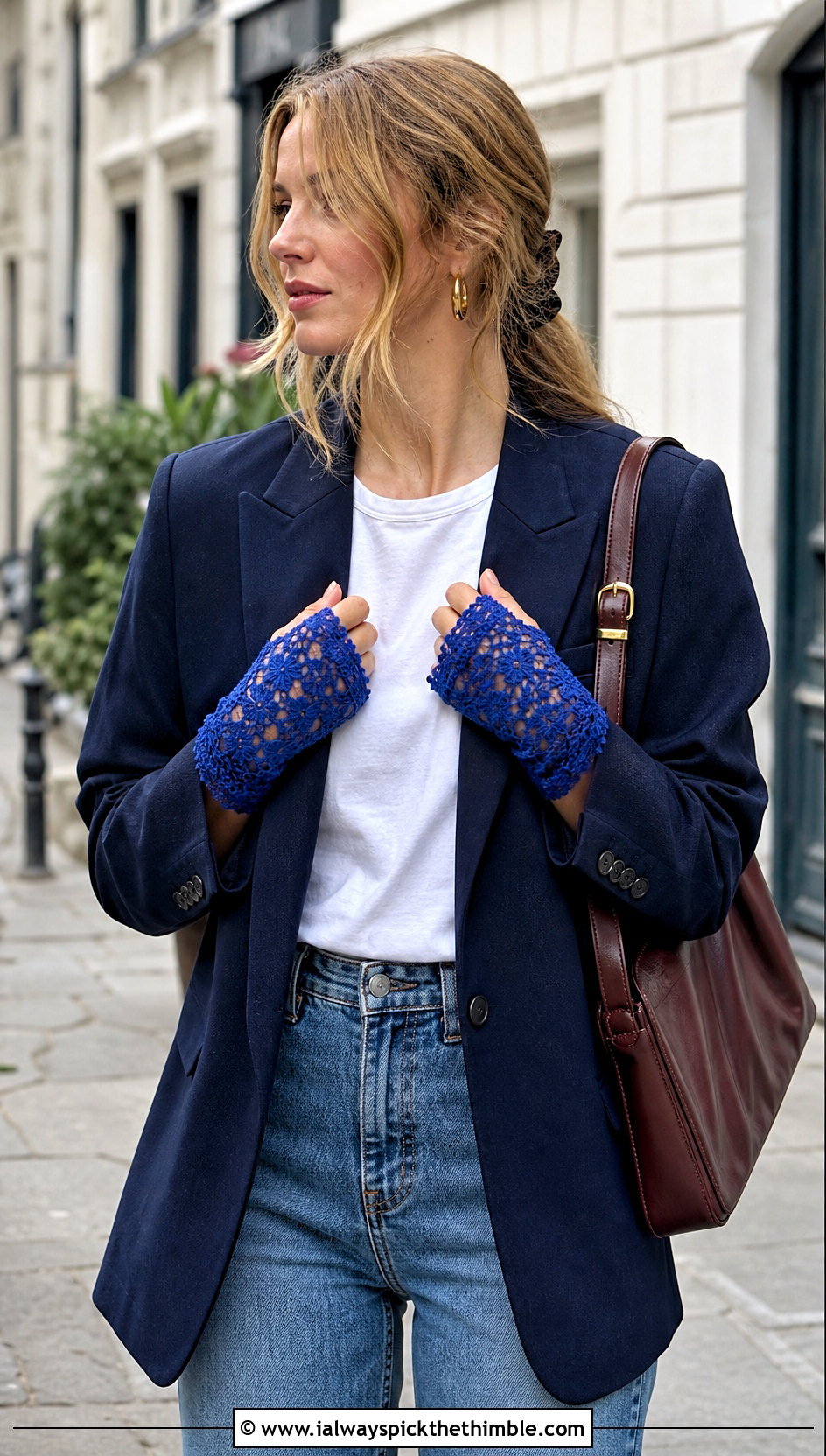 Victorian Fingerless Lace Gloves With Blazer And Jeans - 15 Vintage Lace Crochet Gloves outfit ideas