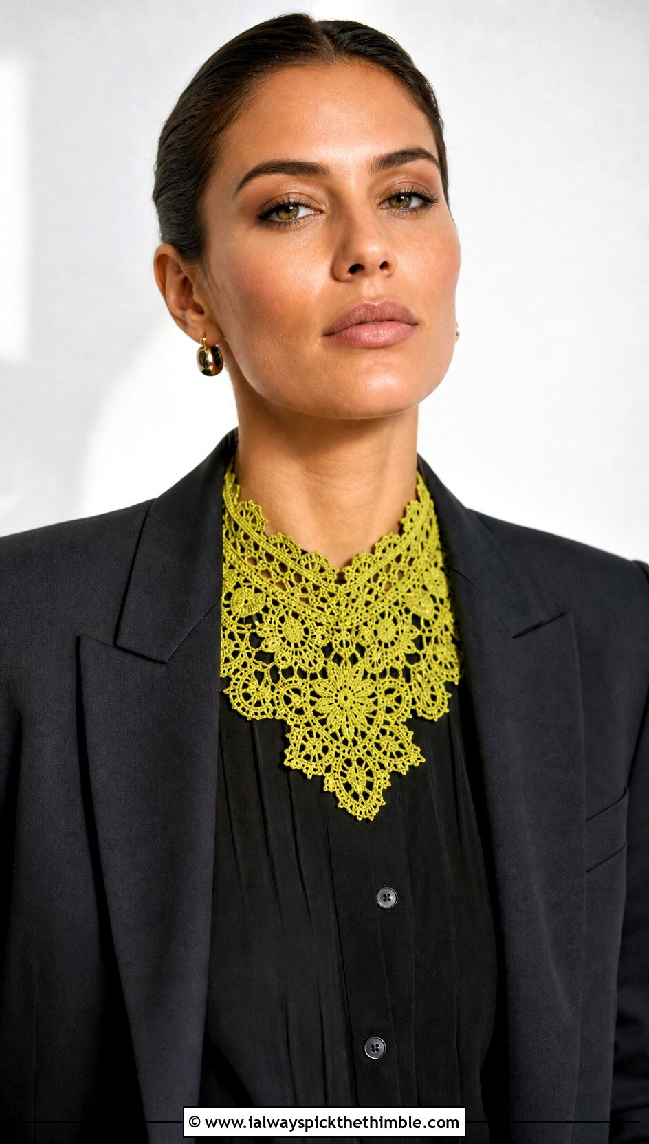 Victorian Lace Crochet Collar With Blouse And Modern Suit - 25 crochet collar outfit ideas