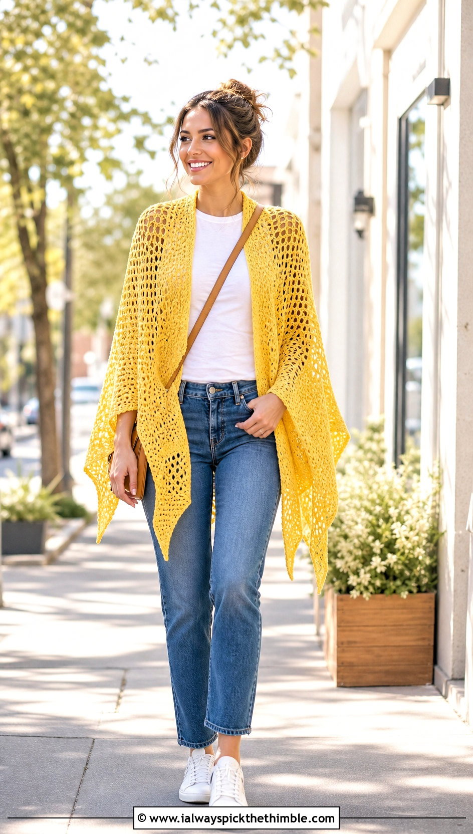 Wedge Shaped Bat Wing Crochet Shawl With Straight Jeans - 20 bat wing crochet shawl outfit ideas