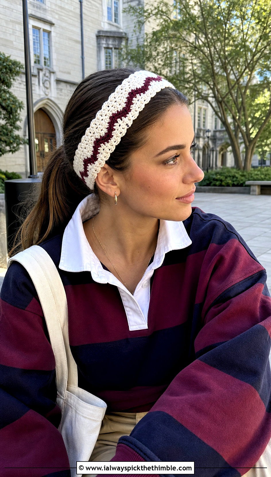 White Crochet Ripple Headband With Rugby Shirt And Chinos - 25 white crochet headband outfit ideas