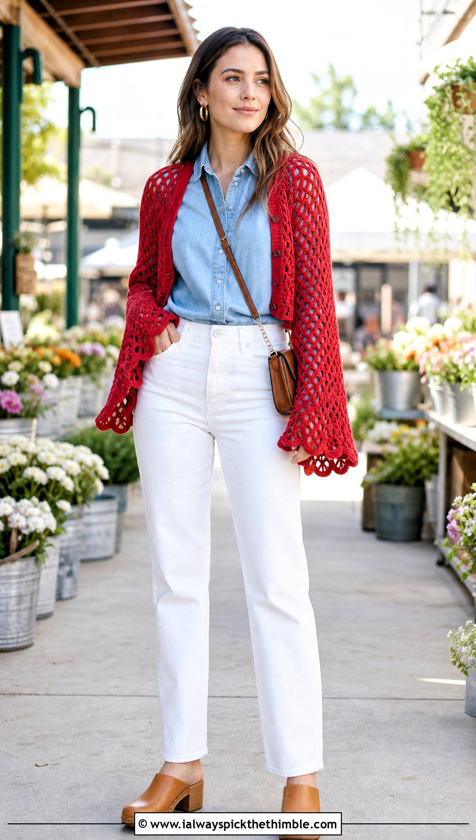 Wide Cuff Fishnet Crochet Bolero With White Jeans - 20 Fishnet Crochet Bolero outfit ideas