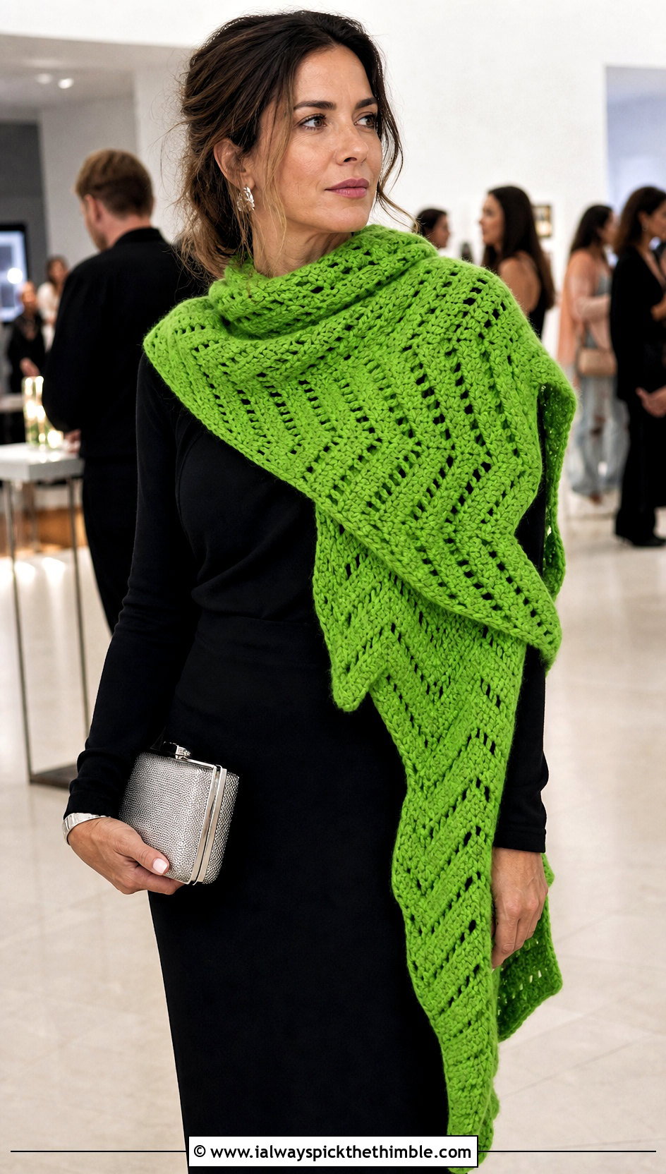 Wide Zig Zag Crochet Wrap Scarf With Column Skirt - 20 Zig Zag Crochet Scarf outfit ideas